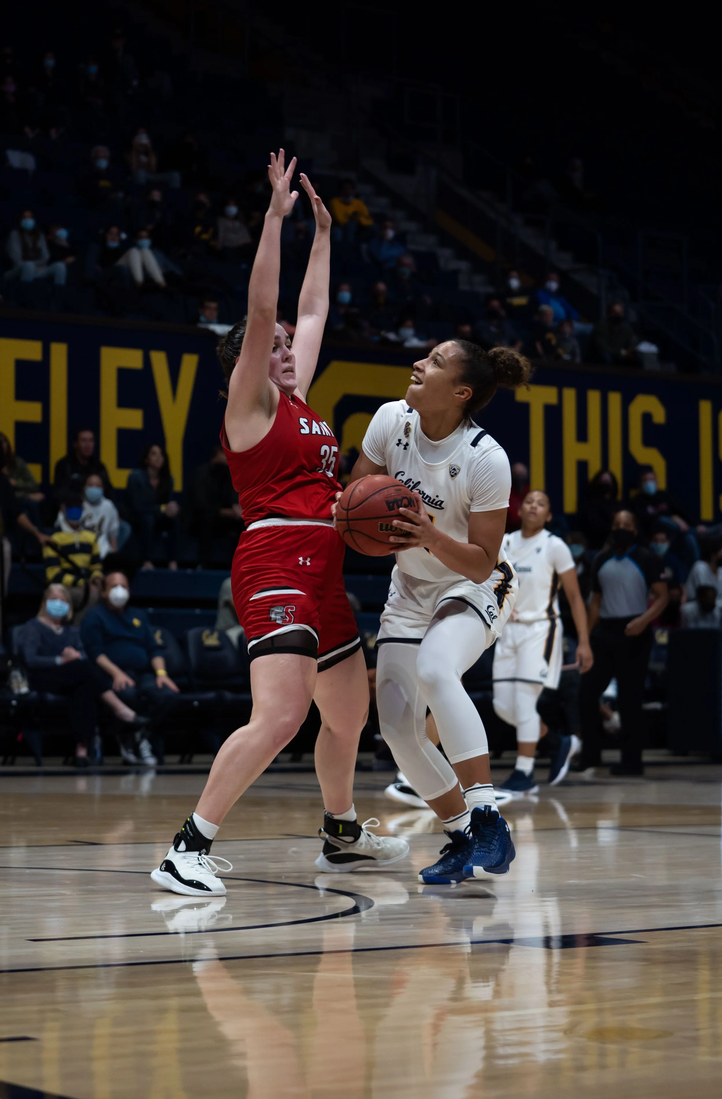 Evelien Lutje Schipholt_Cal_WBB_20211104_202913_ArdinLo.jpg