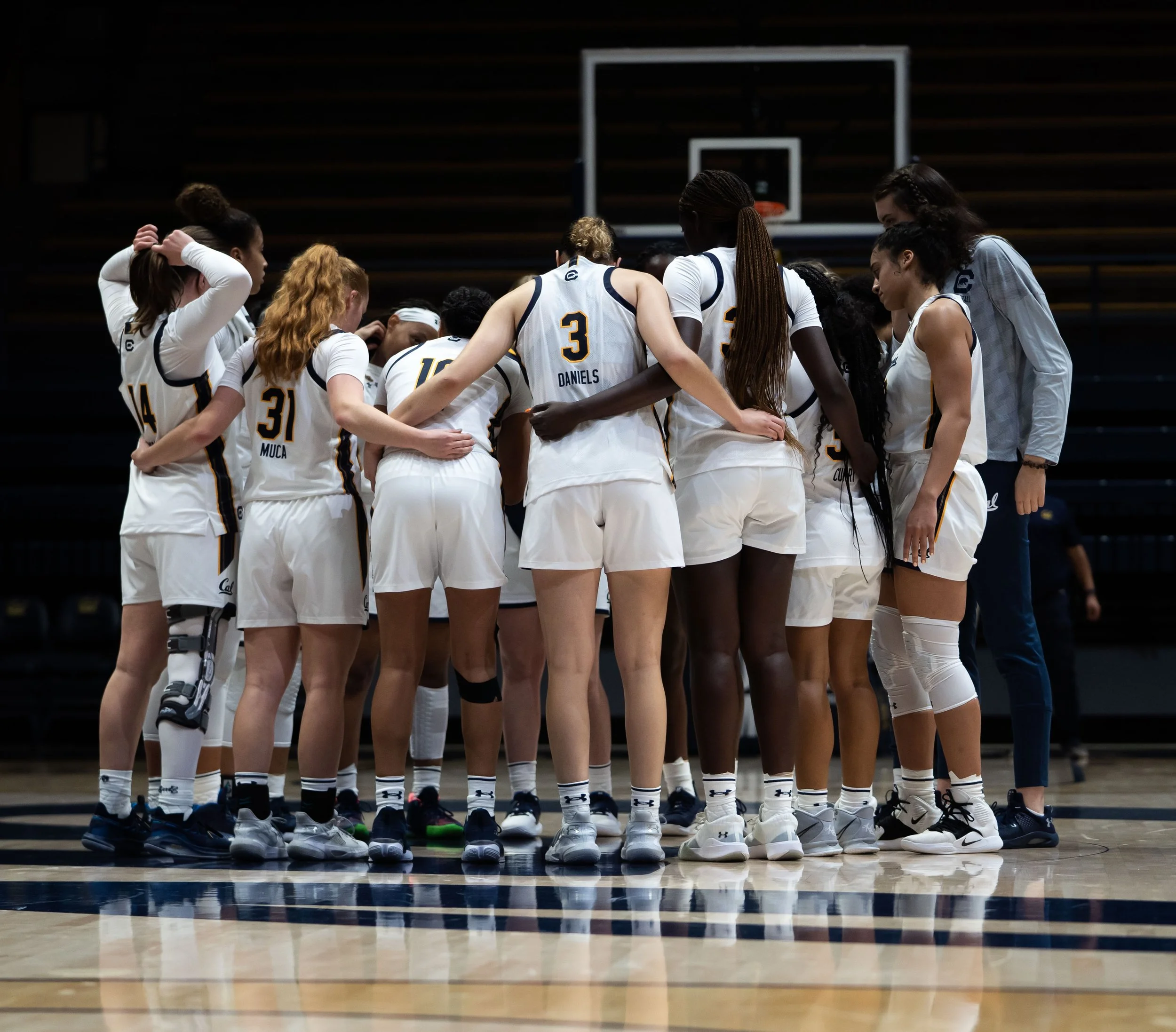 Team_Cal_WBB_20211104_204519_ArdinLo.jpg