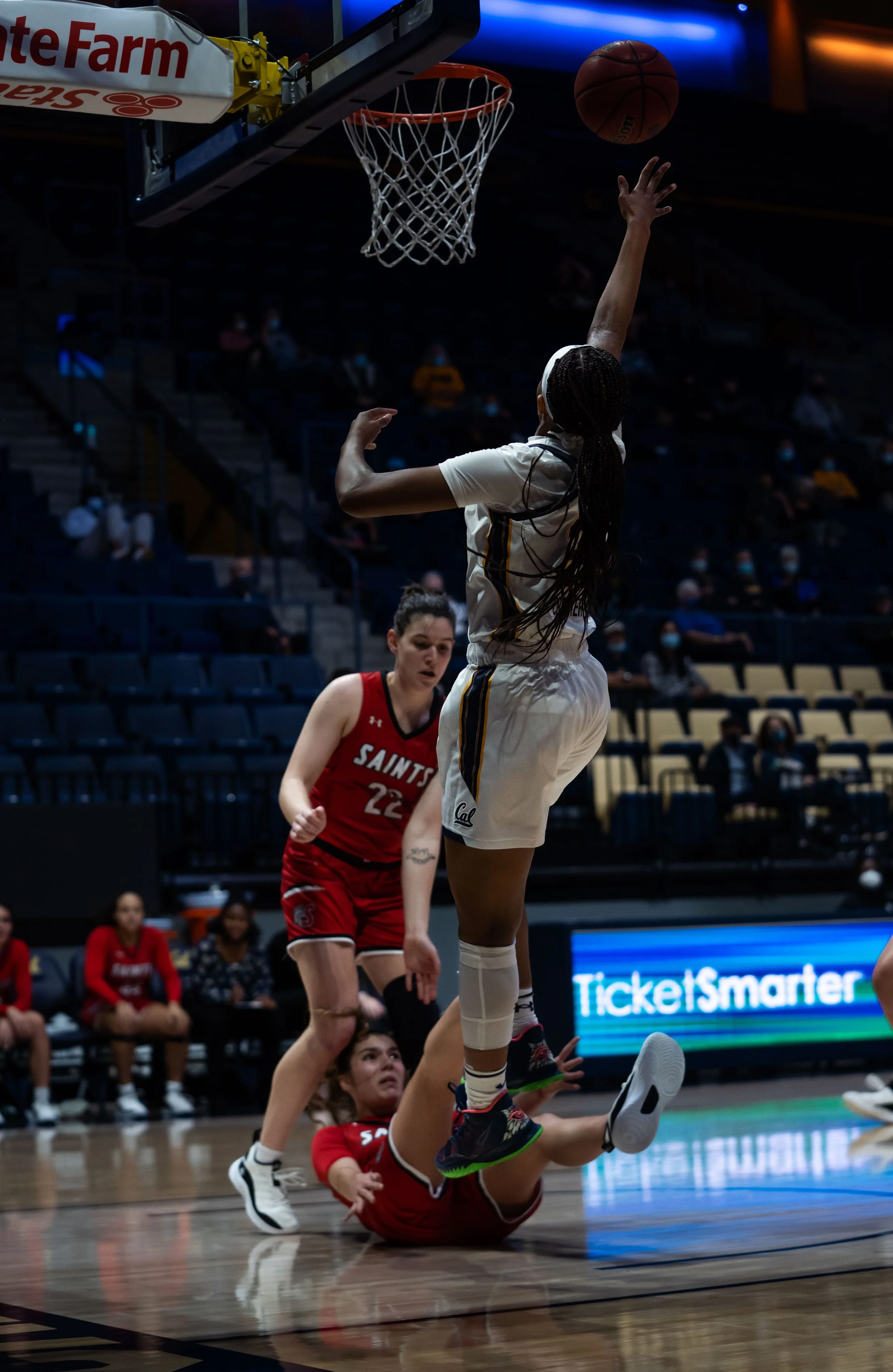 Cailyn Crocker_Cal_WBB_20211104_193934_ArdinLo.jpg