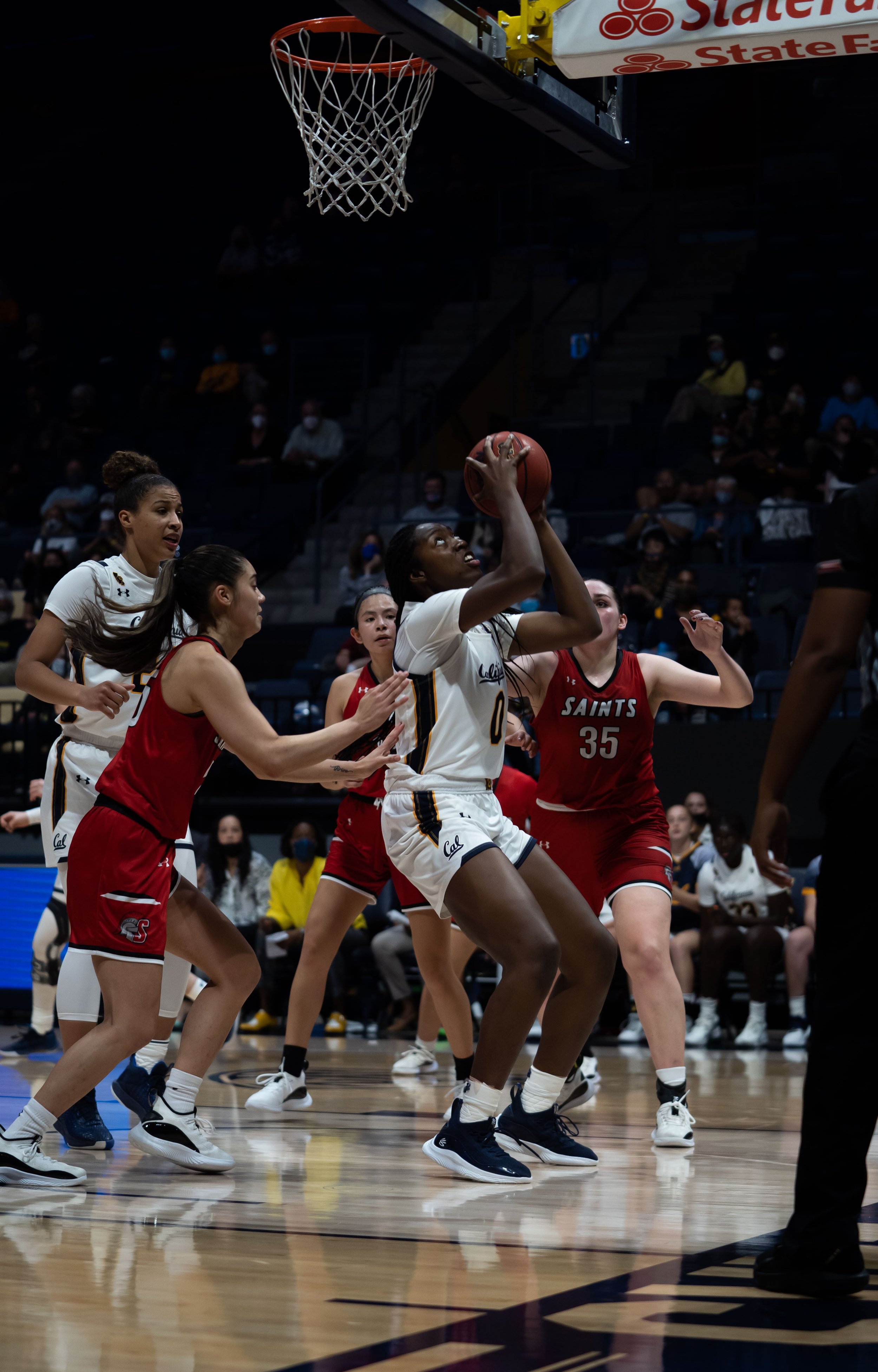 Ugonne Michelle Onyiah_Cal_WBB_20211104_203810_ArdinLo.jpg