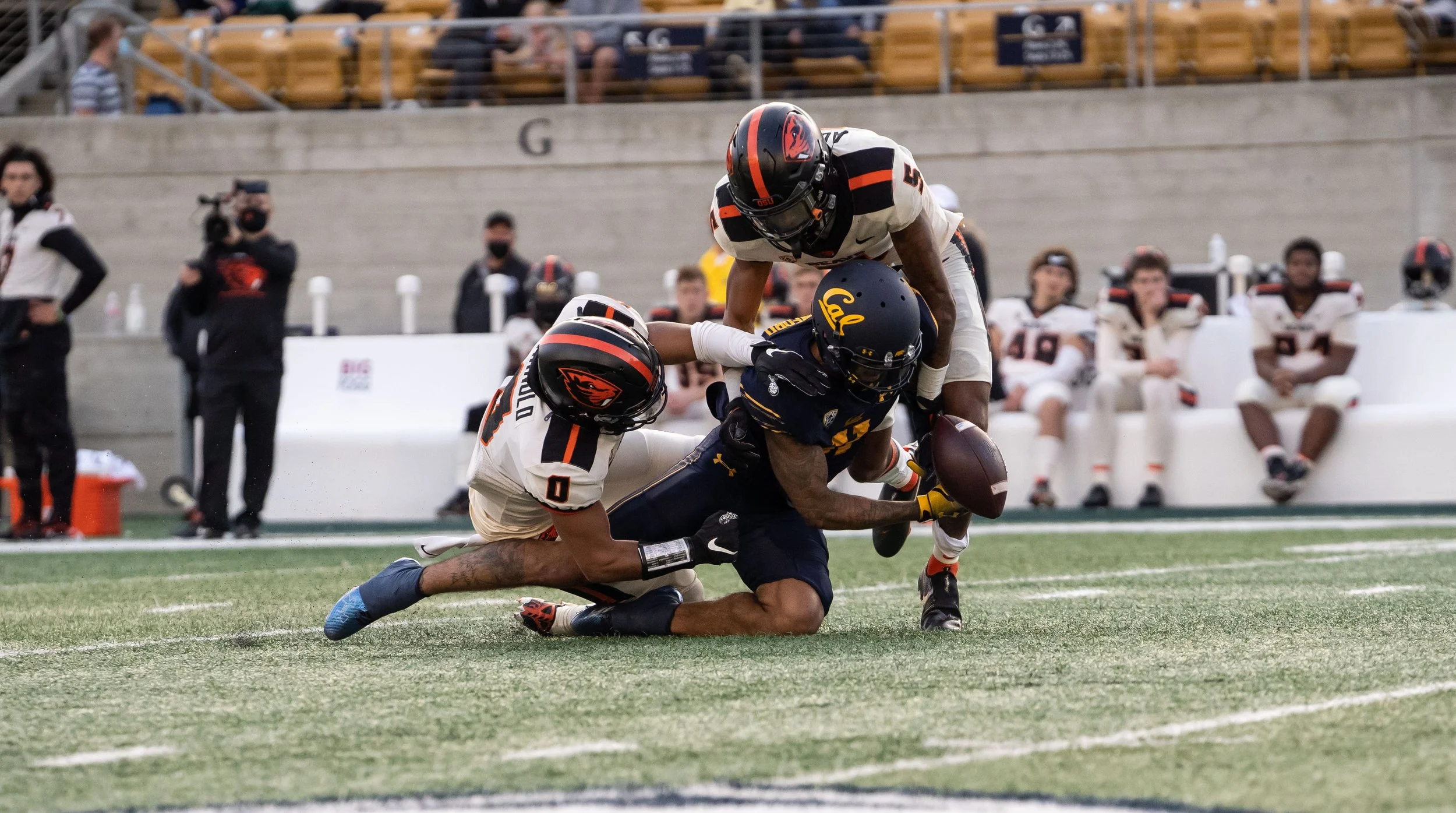 Kekoa Crawford_Cal_FB_20211030_171607_ArdinLo-2.jpg