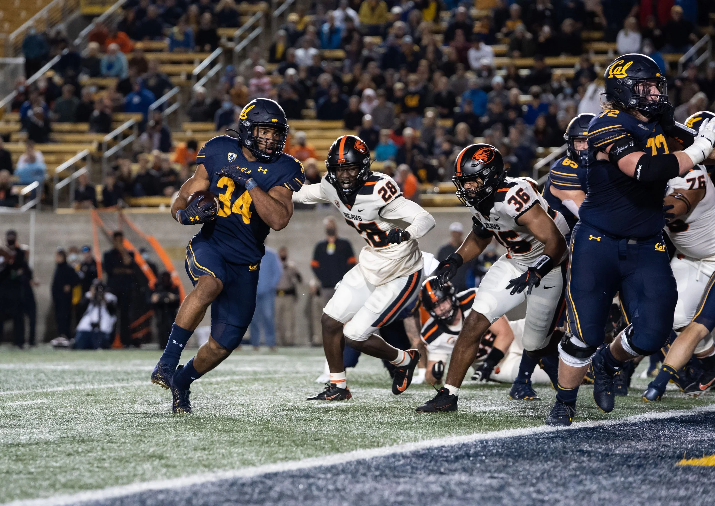 Christopher Brooks_Cal_FB_20211030_185604_ArdinLo-2.jpg