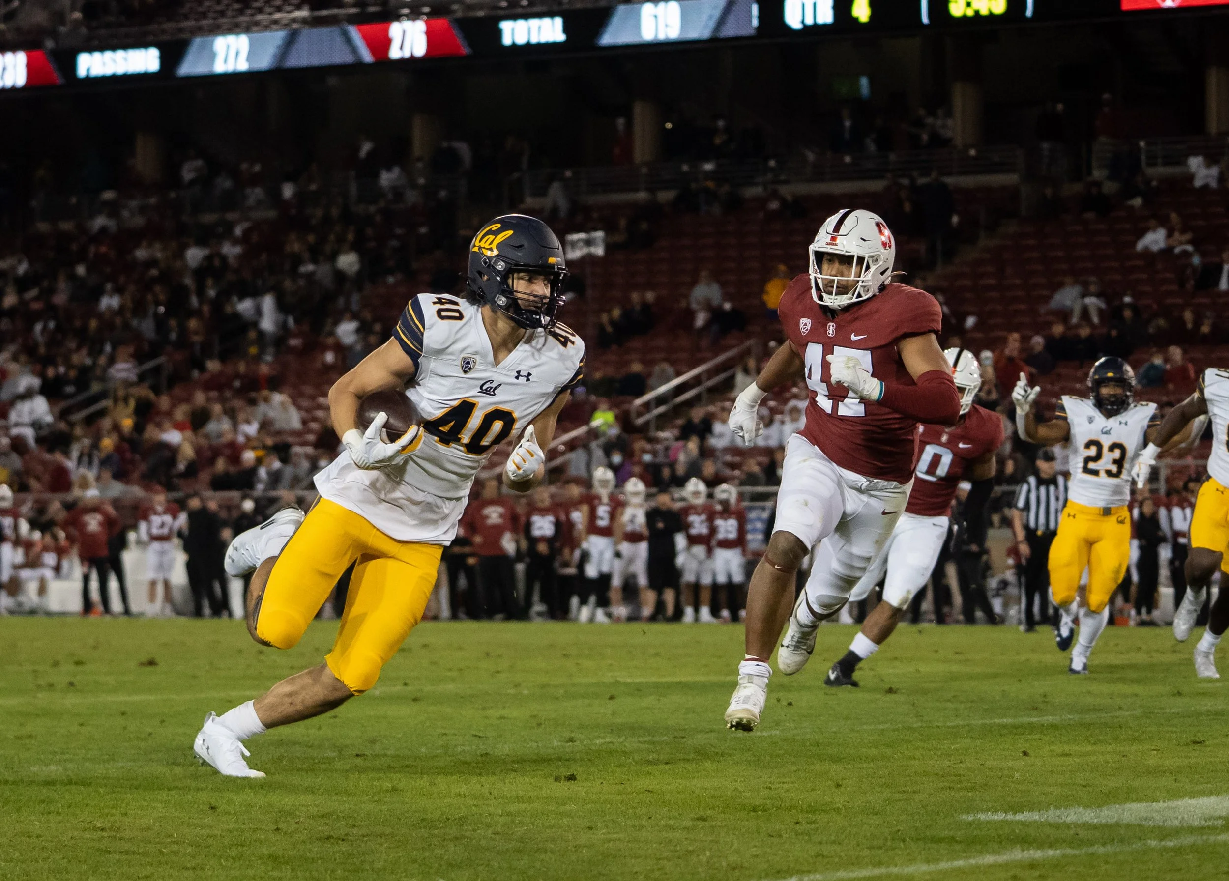 Keleki Latu_Cal_FB_20211120_200832_ArdinLo.jpg