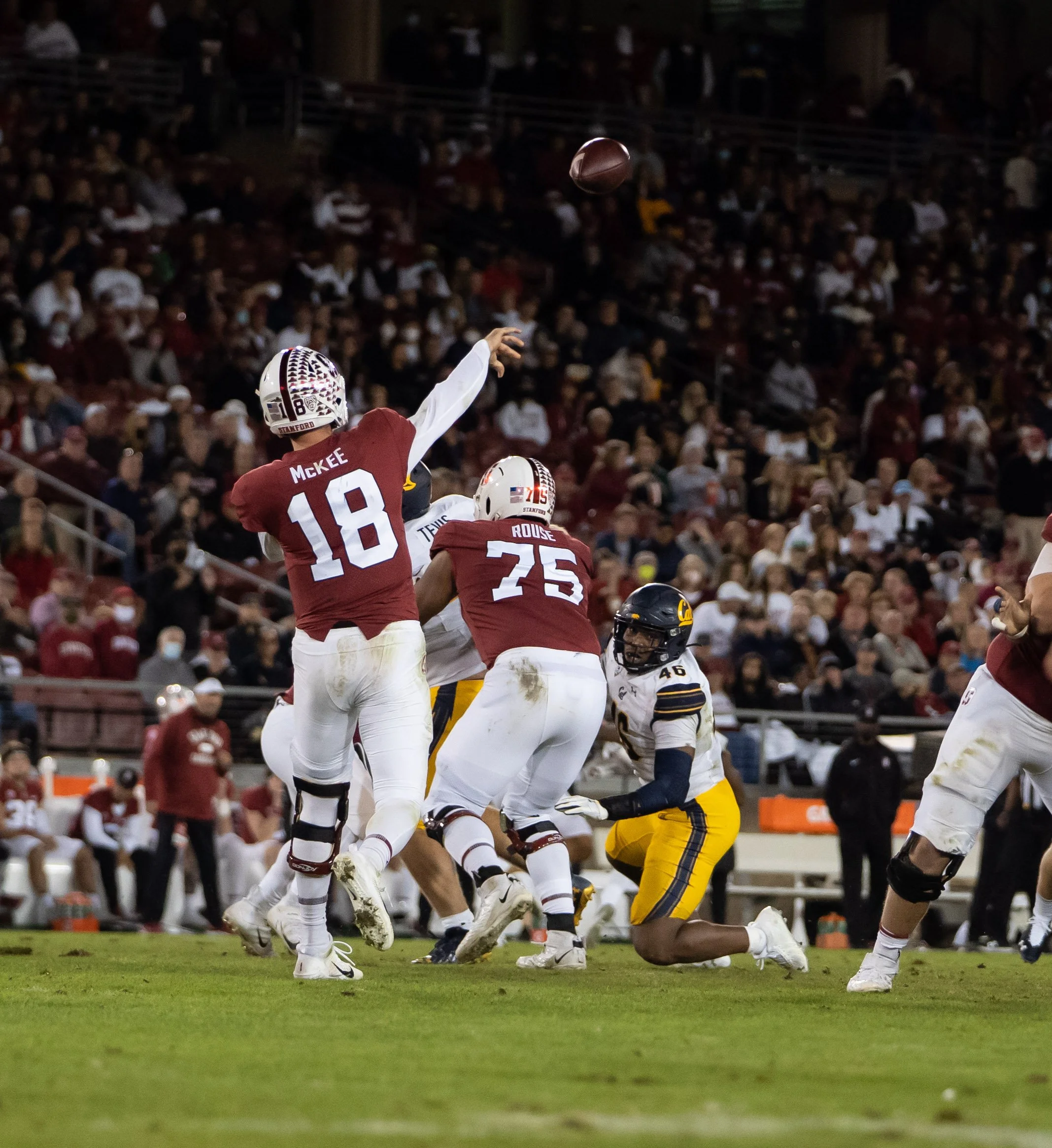 Tanner McKee_Stanford_FB_20211120_190829_ArdinLo.jpg