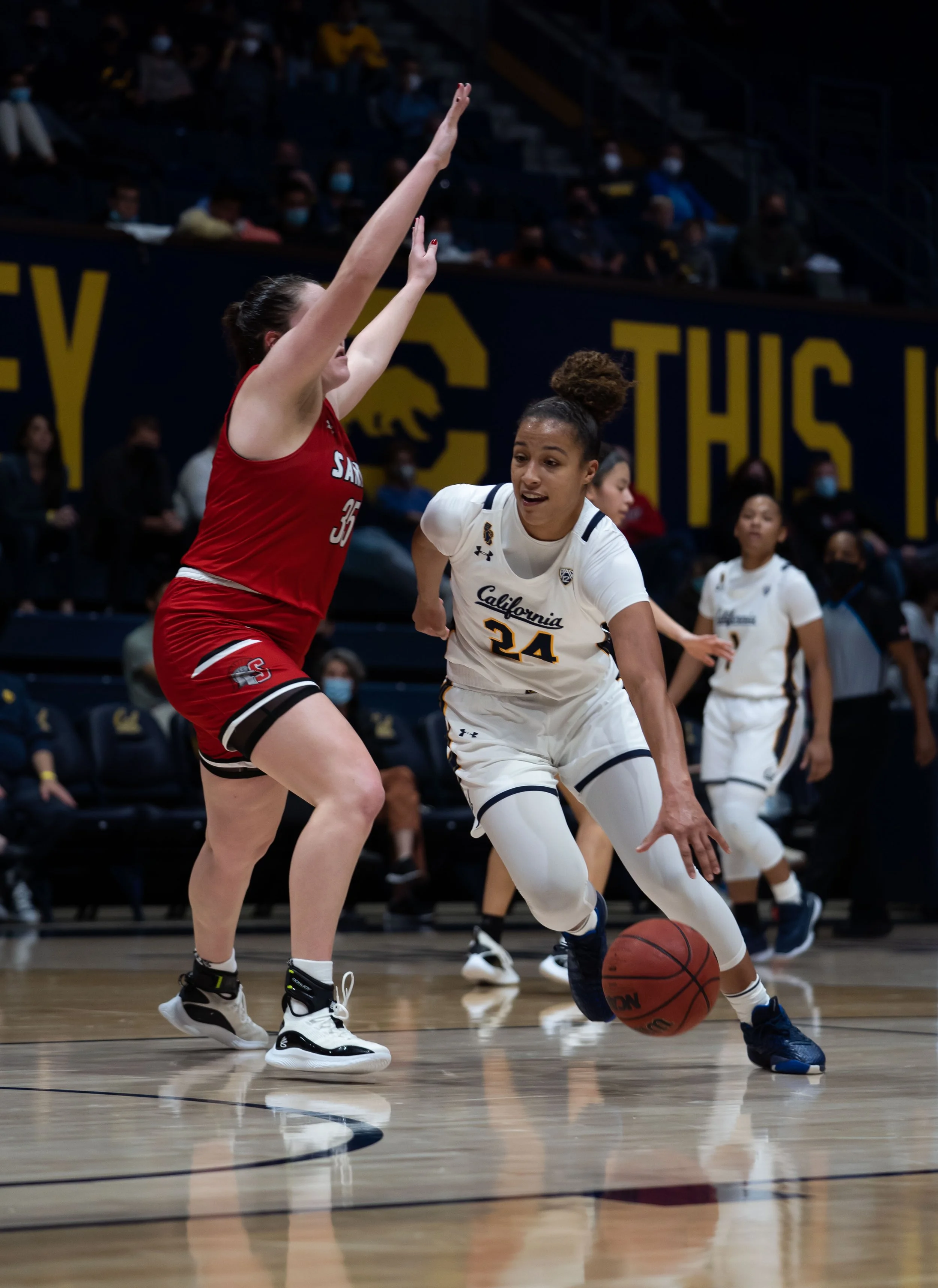 Evelien Lutje Schipholt_Cal_WBB_20211104_202912_ArdinLo-4.jpg