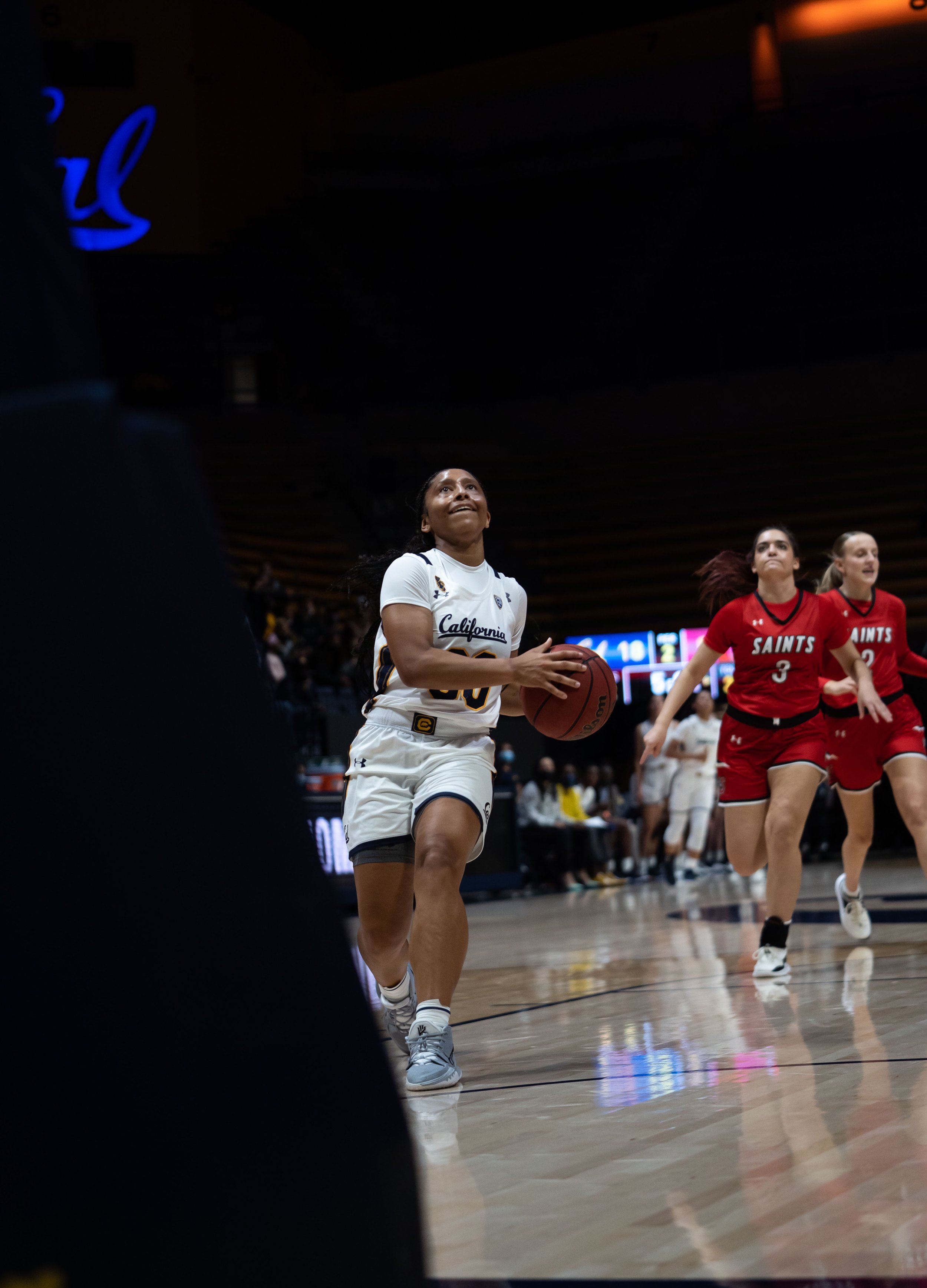 Jayda Curry_Cal_WBB_20211104_193239_ArdinLo-4.jpg