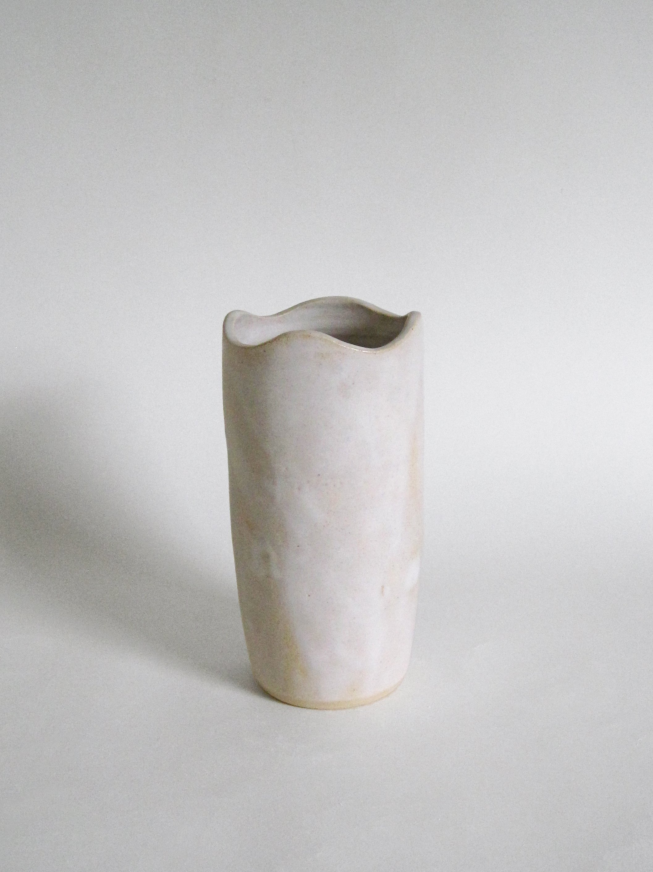 FunIsFun_Ceramics_WaveVase_04d.jpg