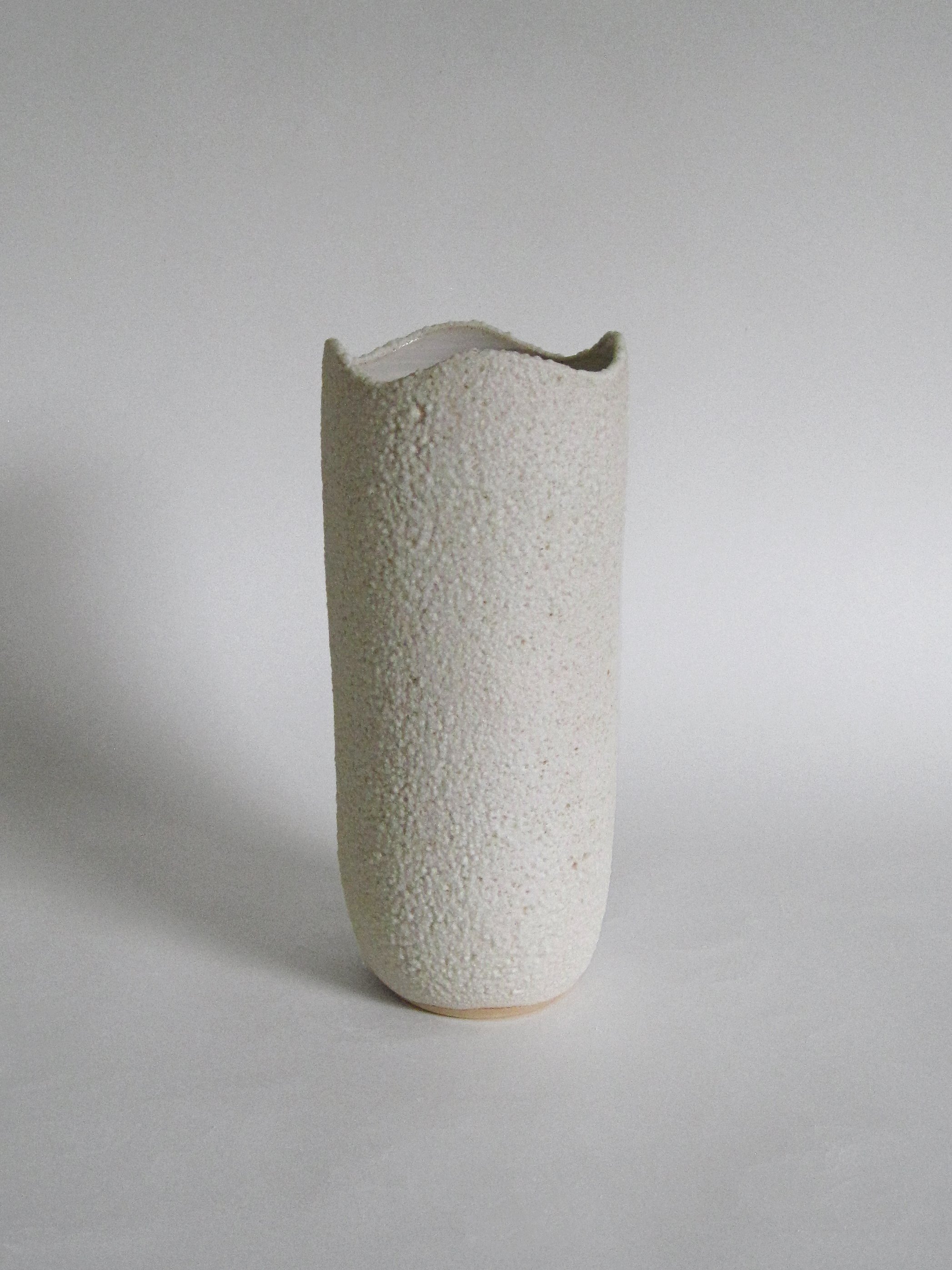 FunIsFun_Ceramics_WaveVase_05c.jpg