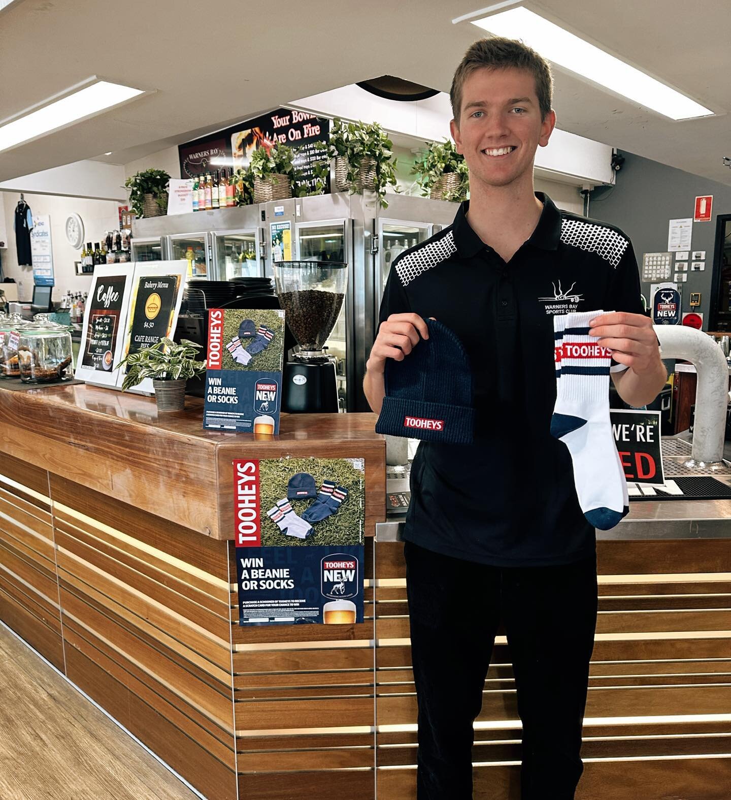 TOOHEYS NEW PROMO 🍻

Buy on tap Tooheys New or Tooheys Old for your chance to win a Beanie or socks! 🧦 @tooheys_au