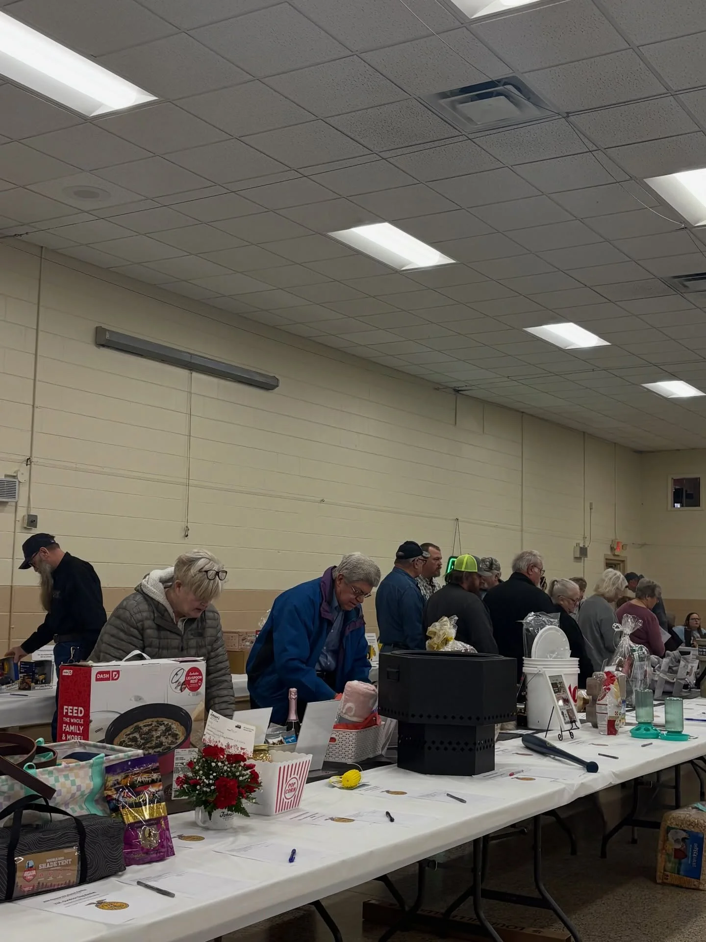 A huge thank you to everyone who came out to support us at our FFA Alumni Auction! The funds we receive from this event help sponsor all the amazing events we offer to our members. 

If you would like to make a contribution to our chapter, please ema