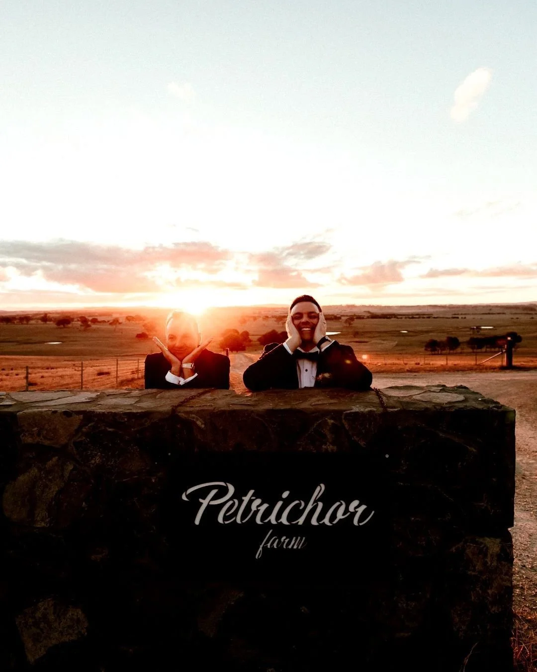 There&rsquo;s something special about arriving at the front gate and seeing our Petrichor Farm  sign 🤍
It&rsquo;s simple. Unfussy. But it quietly says, you&rsquo;re here, and something beautiful is about to unfold.
We&rsquo;ve watched couples take a