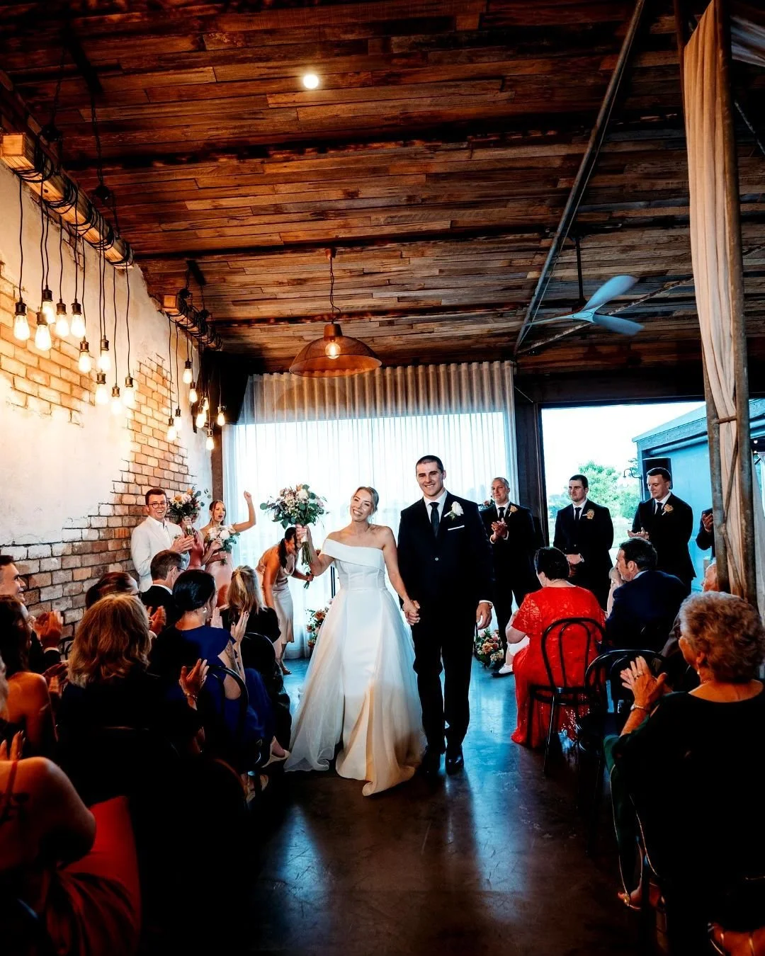 Rain on your wedding day? Honestly&hellip; not a drama ☔️💛
While we love a ceremony under the big elm tree, sometimes Mother Nature has other plans  and when she does, we bring the magic indoors.
Our reception space transforms beautifully into a war