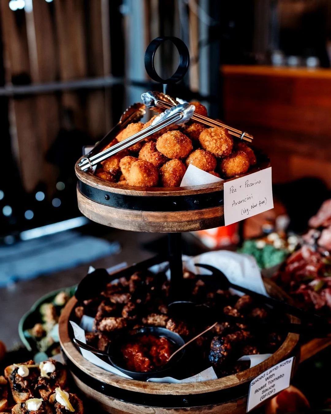 🍽️ Chef Dave&rsquo;s arancini balls&hellip; mamma mia. 😍
We&rsquo;re not saying Chef Dave is Italian&hellip; but after one bite of his arancini, you might start to wonder. Crispy on the outside, perfectly creamy on the inside, and bursting with fla