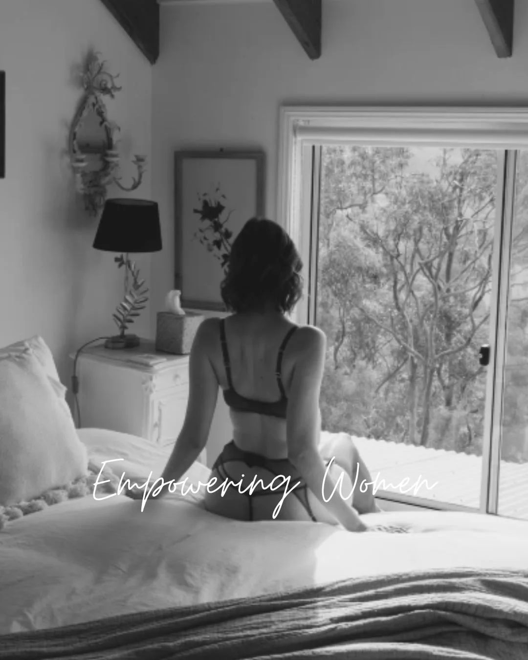 Maru Collective: A space where you can just be YOU!

To feel at ease in your body.
To see yourself without the pressure of filters or social media perfection.
To slow down, focus on you and to see your strength, shape and aura without comparison.

Ma