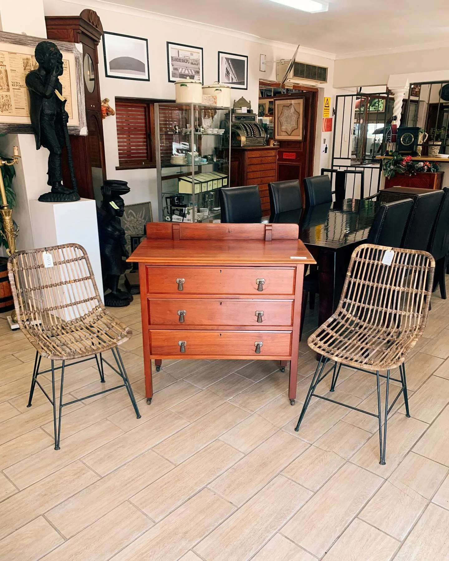 Beautiful little chest of drawers and 2x cane hairpin chairs.

Chest of drawers is very well looked after. Would also make a good bathroom cabinet with basin on top.

Cane on the chairs in good condition. Except for one piece that&rsquo;s split. Does