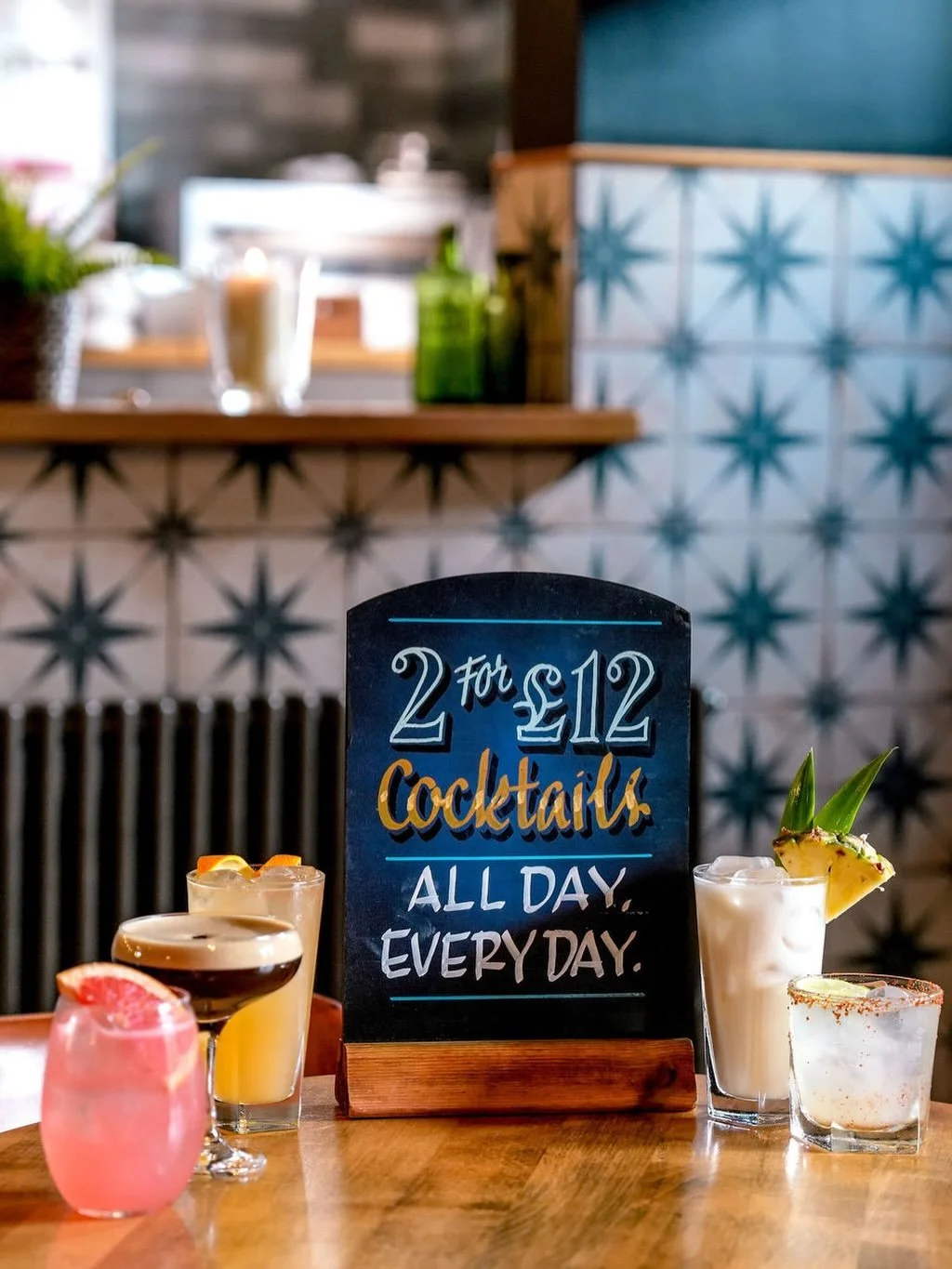 The long weekend has officially started, and we&rsquo;ve got everything you need at Great Northern 👀

Enjoy great beer, cold Guinness and two for &pound;12 cocktails &hellip; in the garden the sun plays ball! 🤞🏻😎

🐺Plus we have Leeds Rhinos Toni