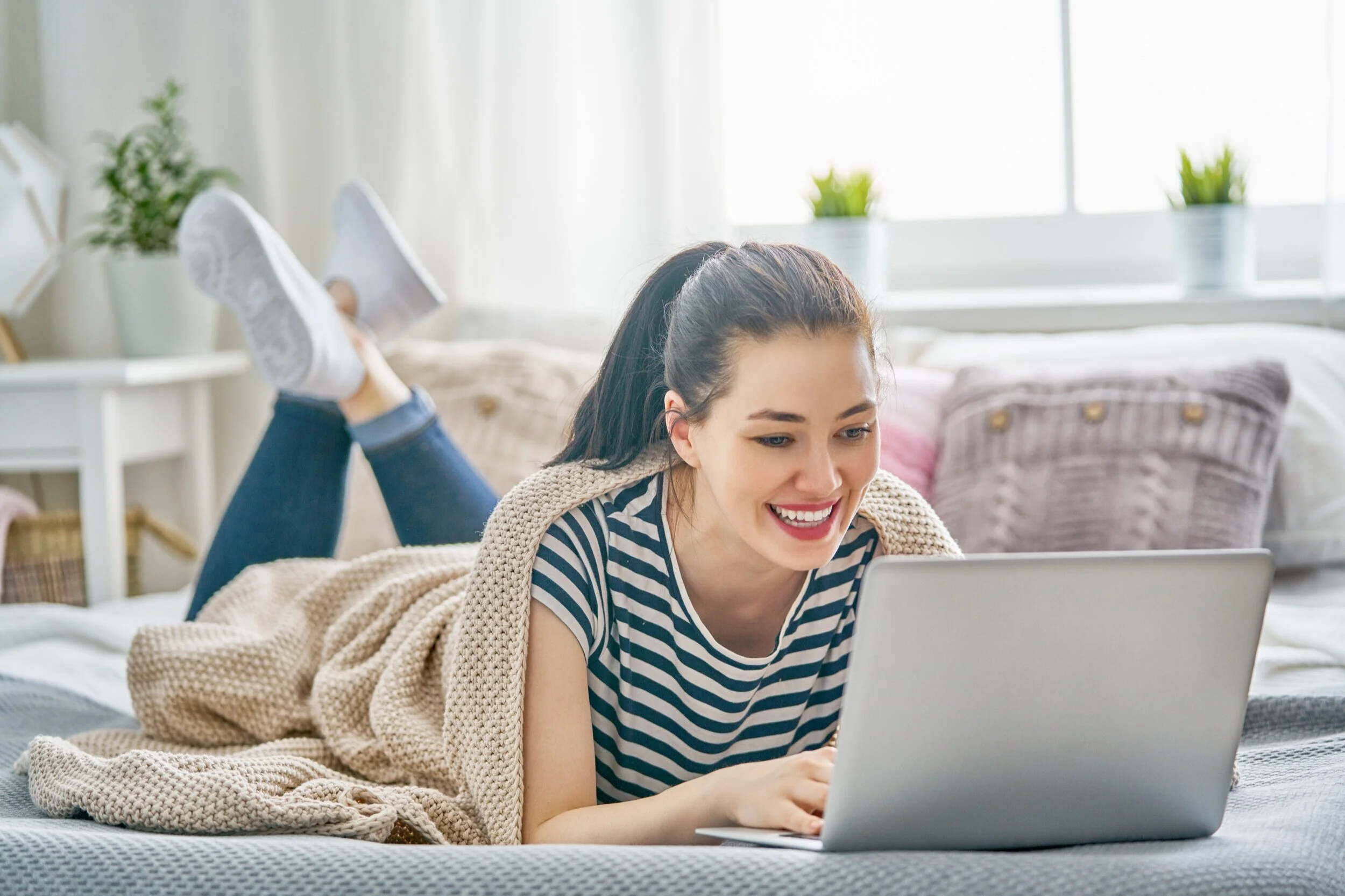 Karvanpoisto sokerilla: Kaikki mitä sinun tulee tietää sokeroinnista