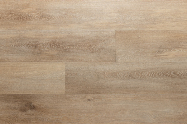 Vinylgulv i vasket eg