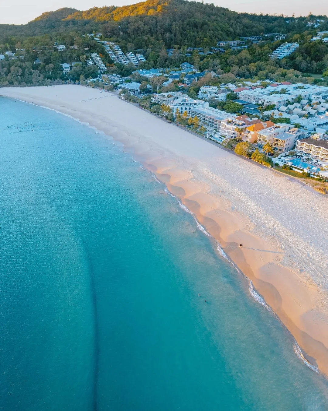 ✨ Your Favourite Beachfront Address, Reimagined ✨
At No.1 Hastings Street, we’re proud to offer a stunning collection of apartments and penthouses.
Whether you choose a stylish apartment or an indulgent penthouse, every stay combines contempo