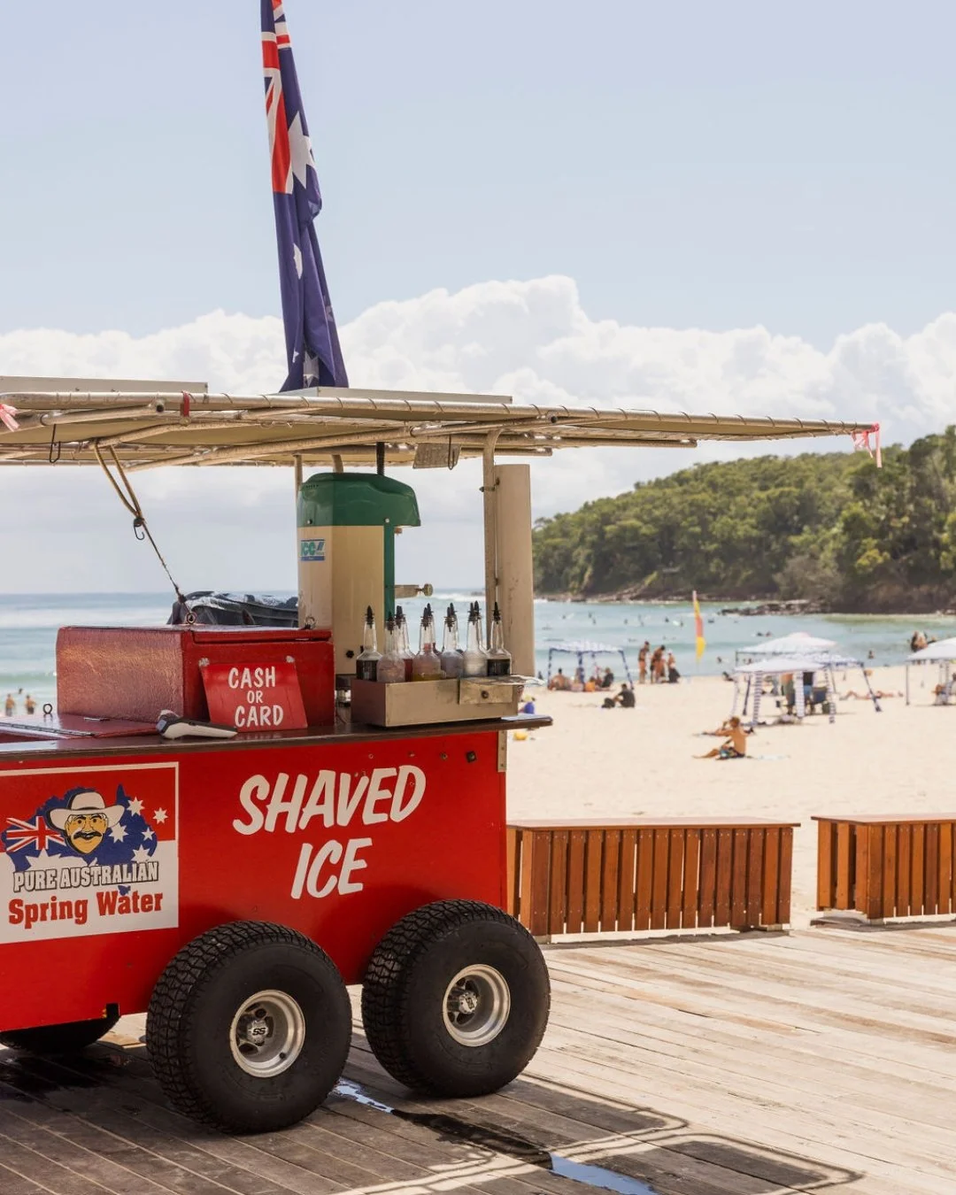 Noosa&rsquo;s Main Beach is patrolled year-round, making it one of the safest spots for families with kids. With gentle waves, golden sand, and lifeguards on duty, it&rsquo;s the perfect place for little ones to splash, play, and build sandcastles.

