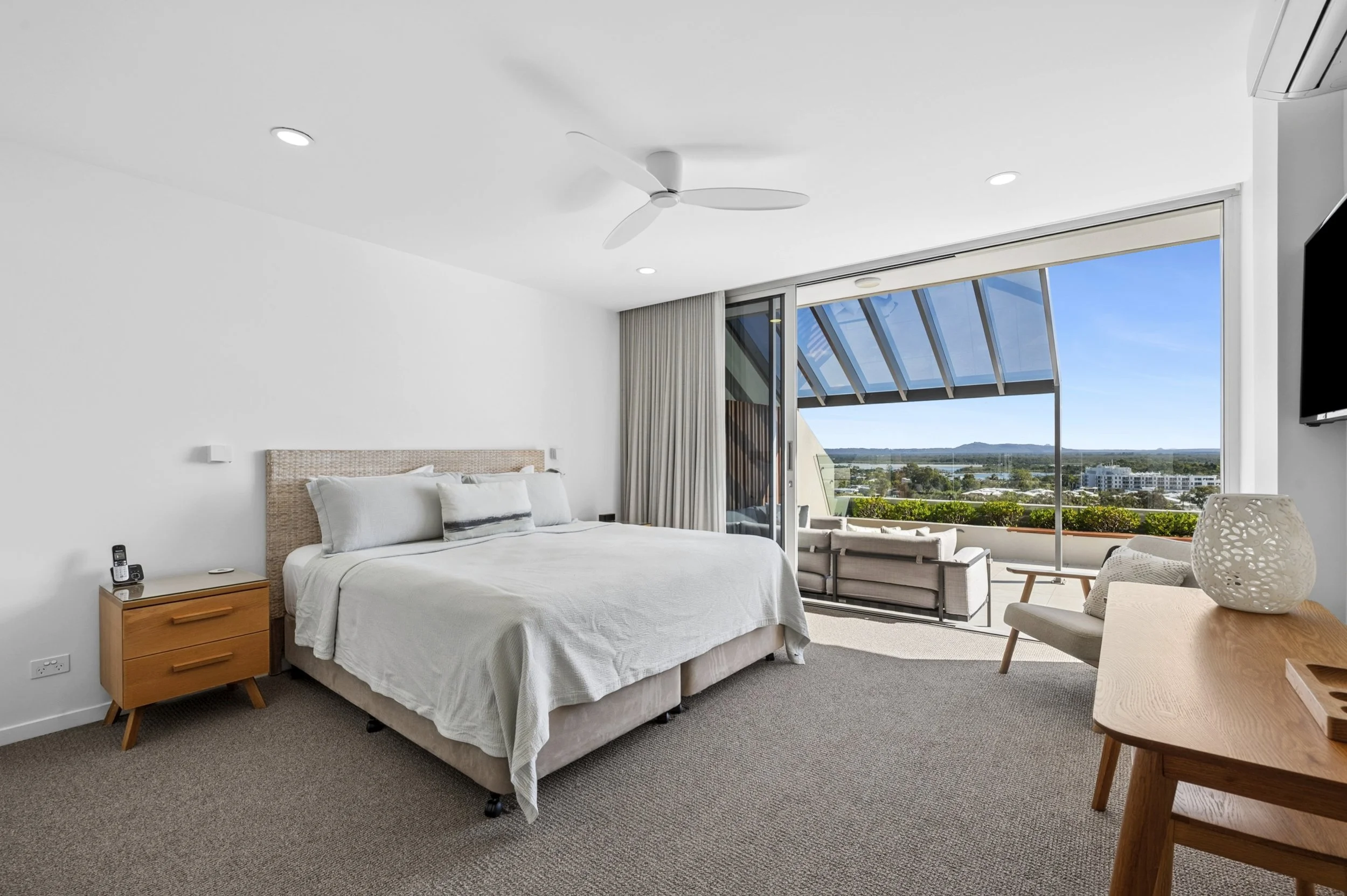 Unit 20 - One Hastings Street, Noosa Heads-04.jpg