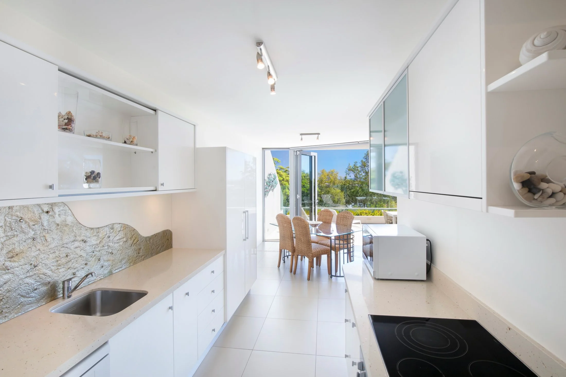 Apartment+08-07-SS.jpg