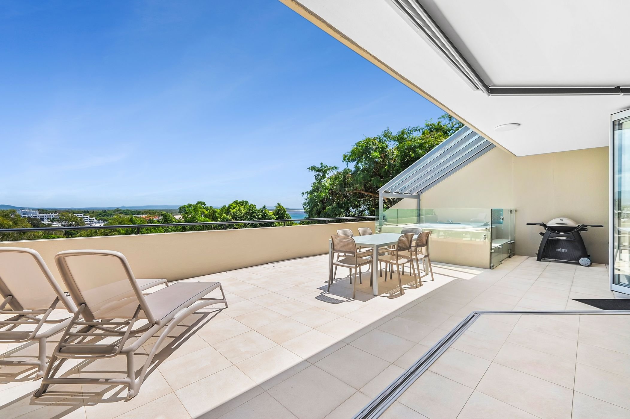 36. Apartment_10_balcony_wide.jpg