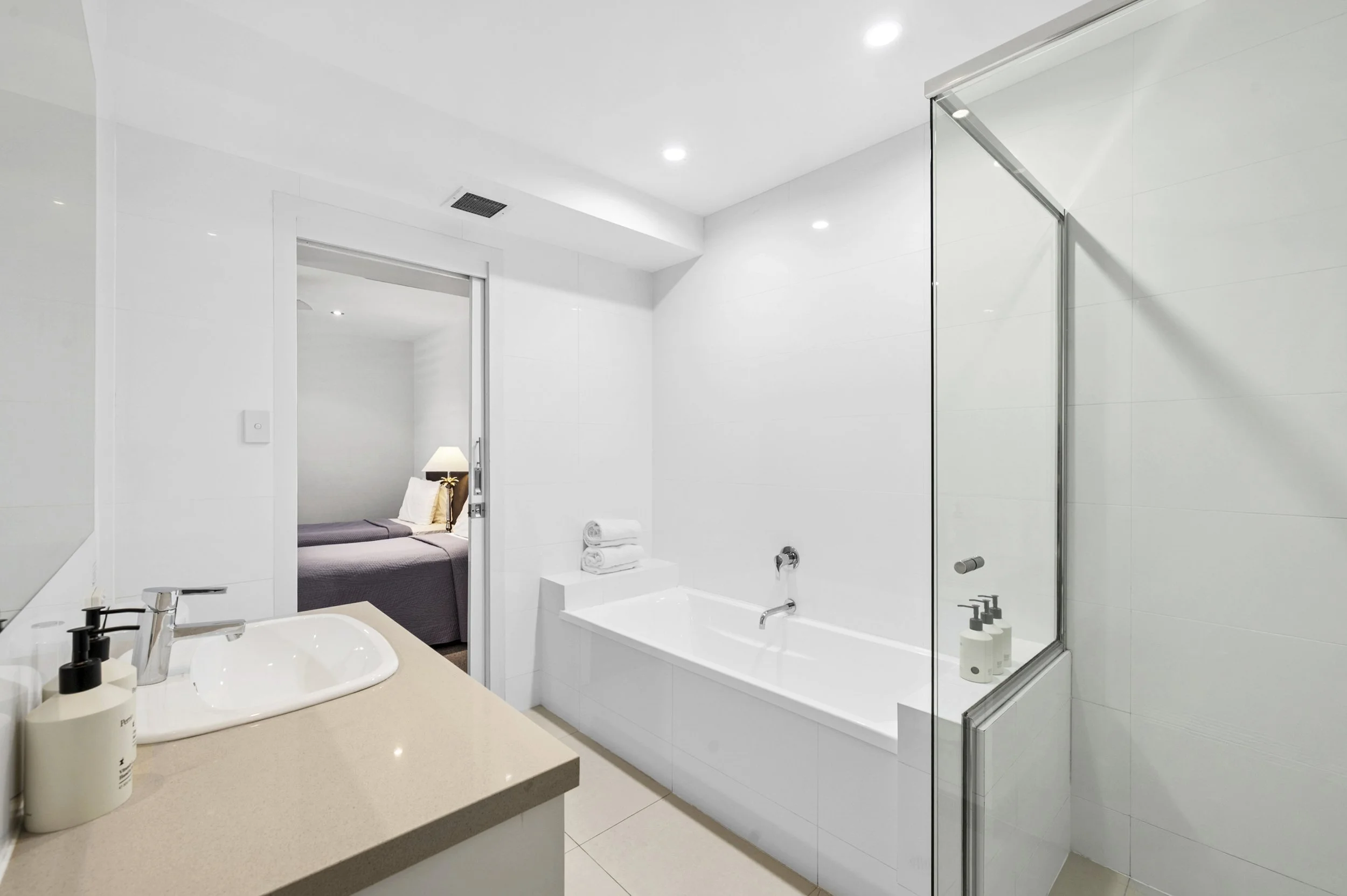 1 Morwong Street, Noosa Heads-70025909810-02.jpg