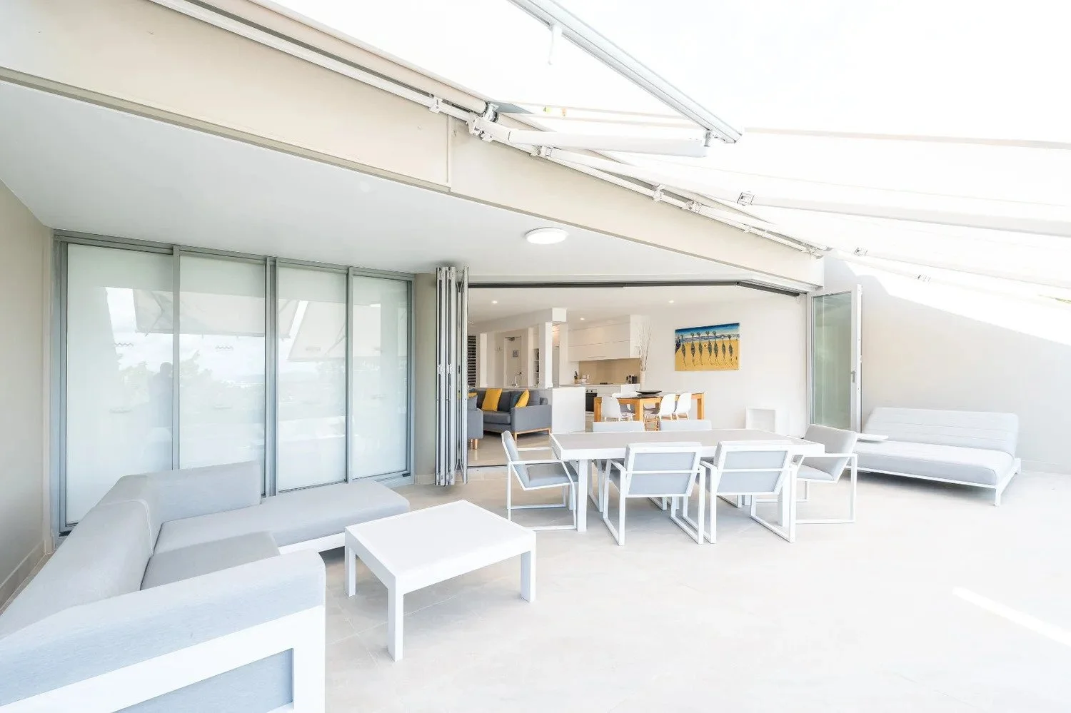 Unit06NumberOneHastingsStreet-6.jpg