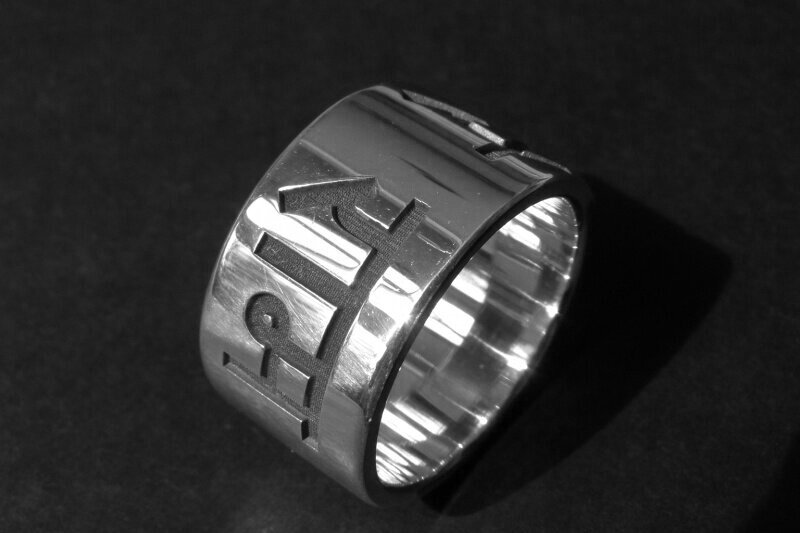 Zilveren-hare-krishna-ring