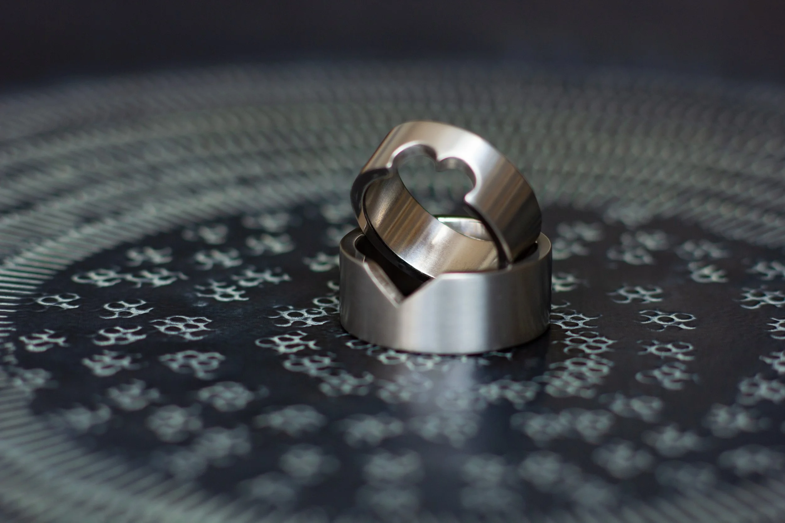 Titanium ringen met hart, Titanium ringen met open hart, Open hart ringen, 11