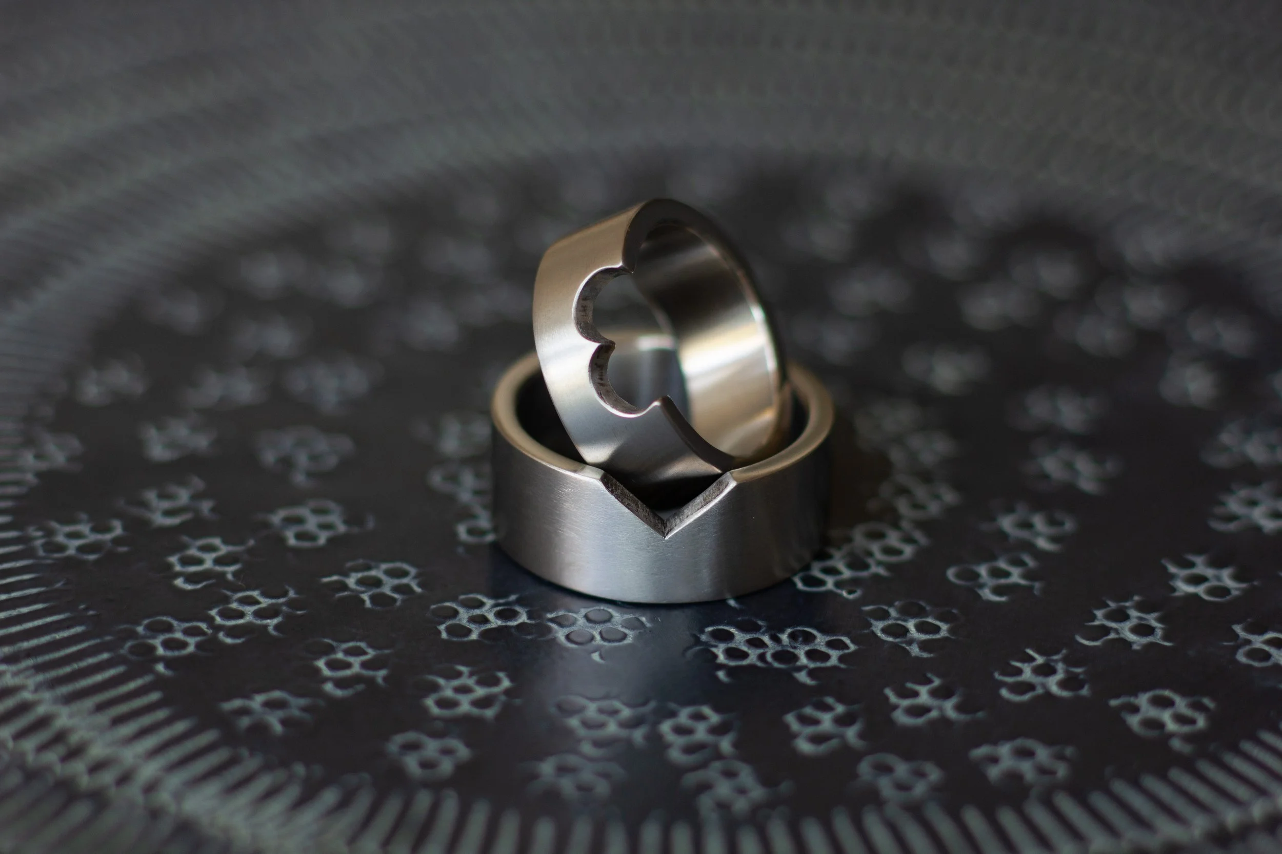 Titanium ringen met hart, Titanium ringen met open hart, Open hart ringen, 11