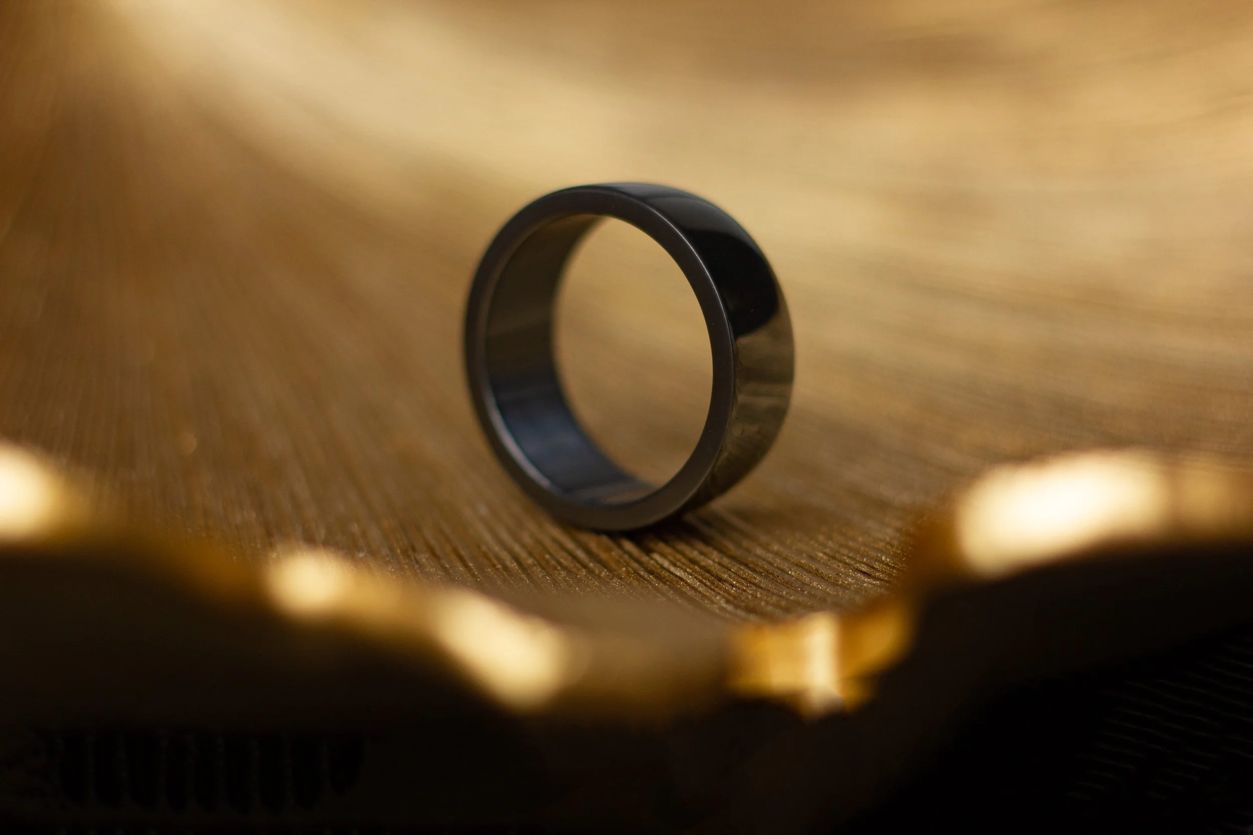 Zwarte zirkonium ring, Zwarte trouwringen, Bijzondere zwarte ringen 8811 .jpg