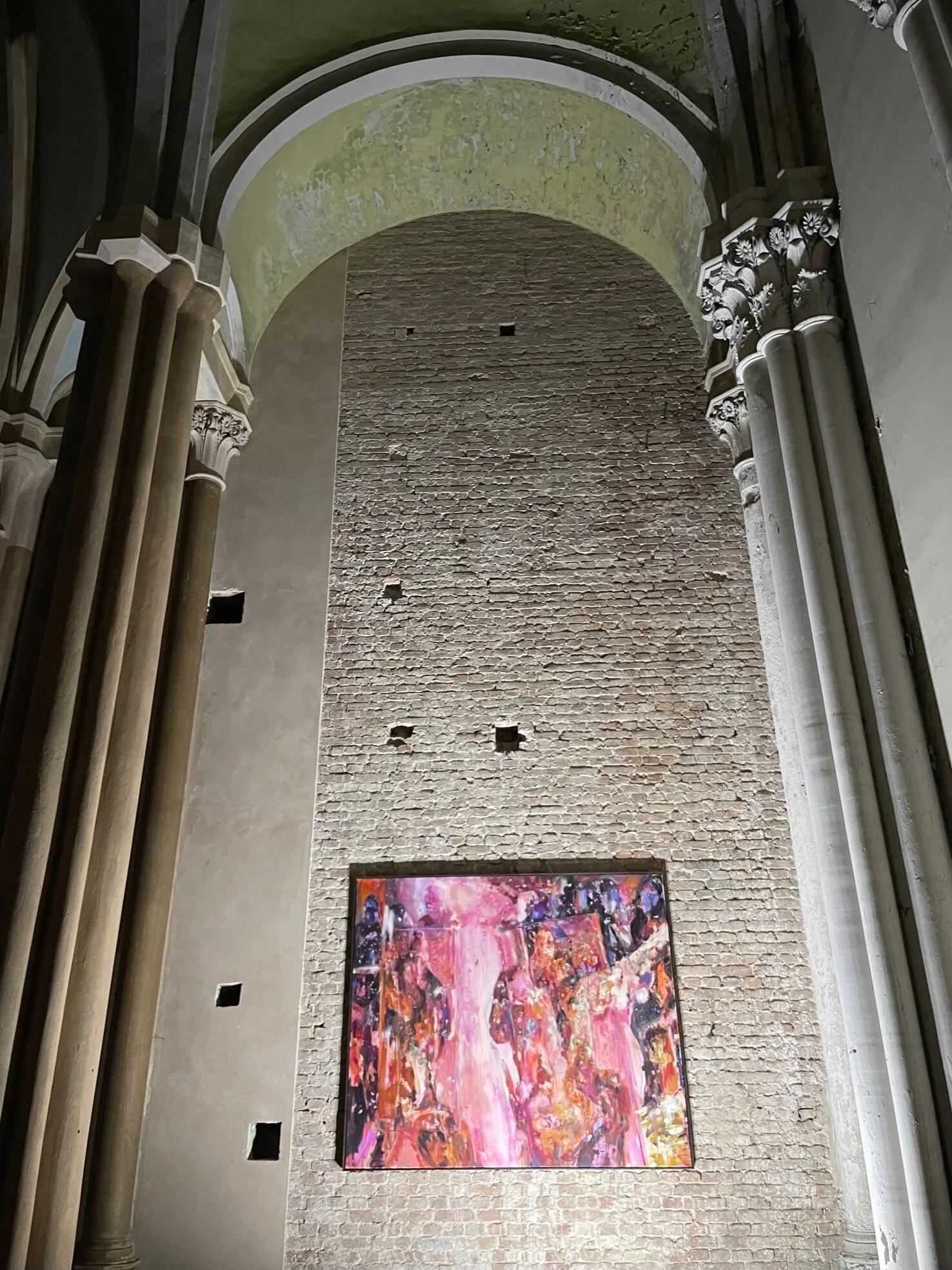 PoR Ausstellungsansicht_Franziska Klotz_Leviathan_2020_Oil on canvas_190x230cm.jpg