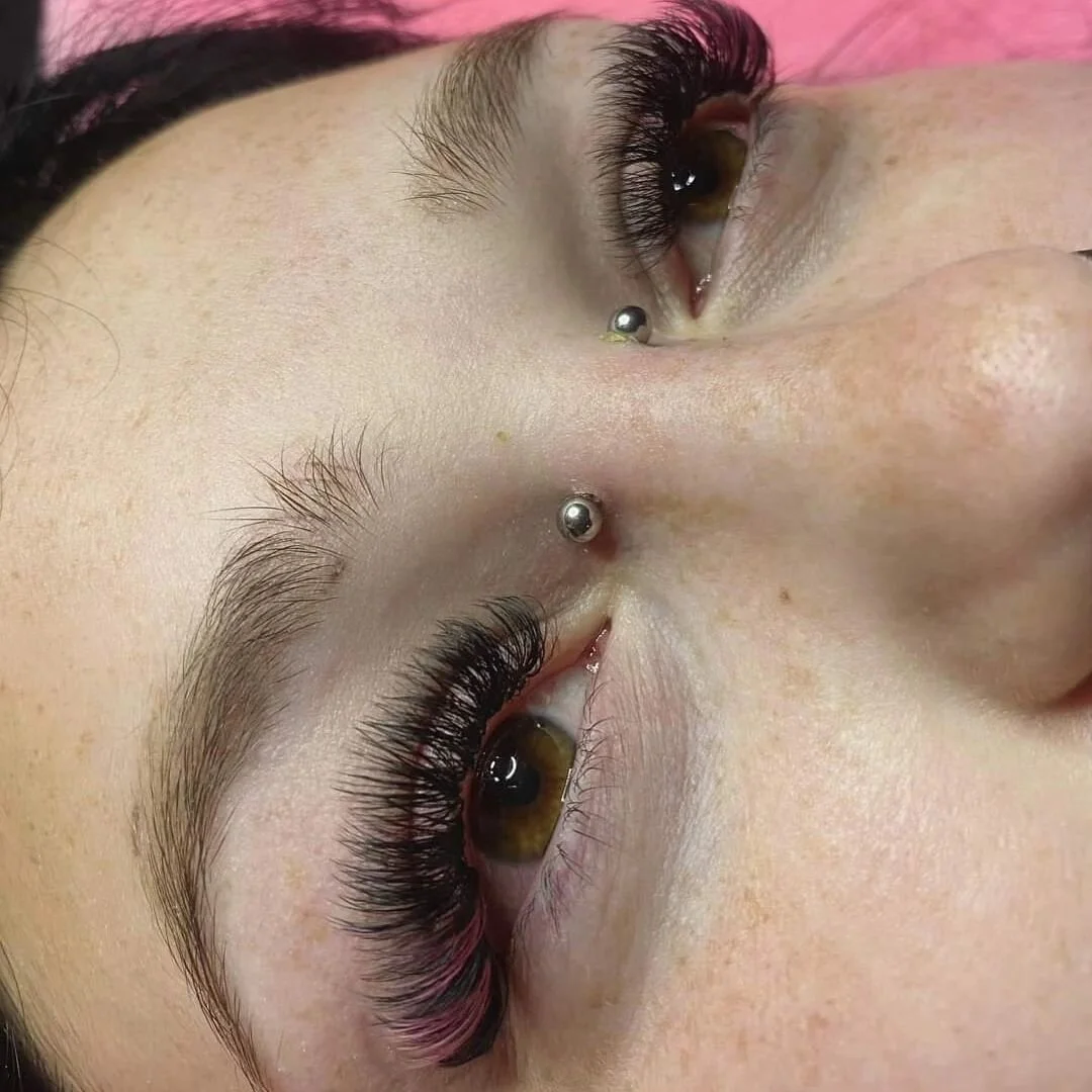 Lashes by @__thefairybrowmother get these gorgeous lashes by booking with Ally! 😍🩷💜
Purplesunrisespa.com
864.398.0305