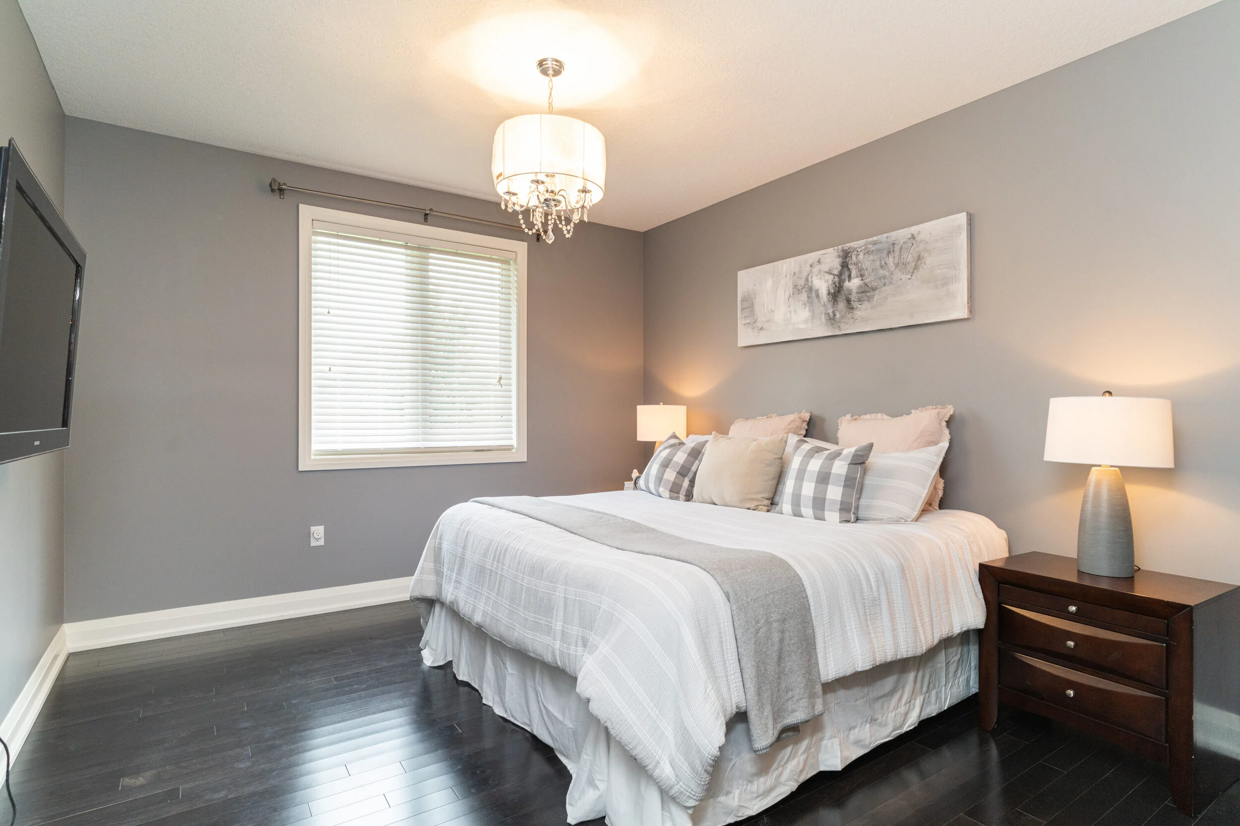 139 Walnut Grove Pl Lucan ON-print-023-017-Walnut Grove Pl 20 of 47-3000x2000-300dpi.jpg