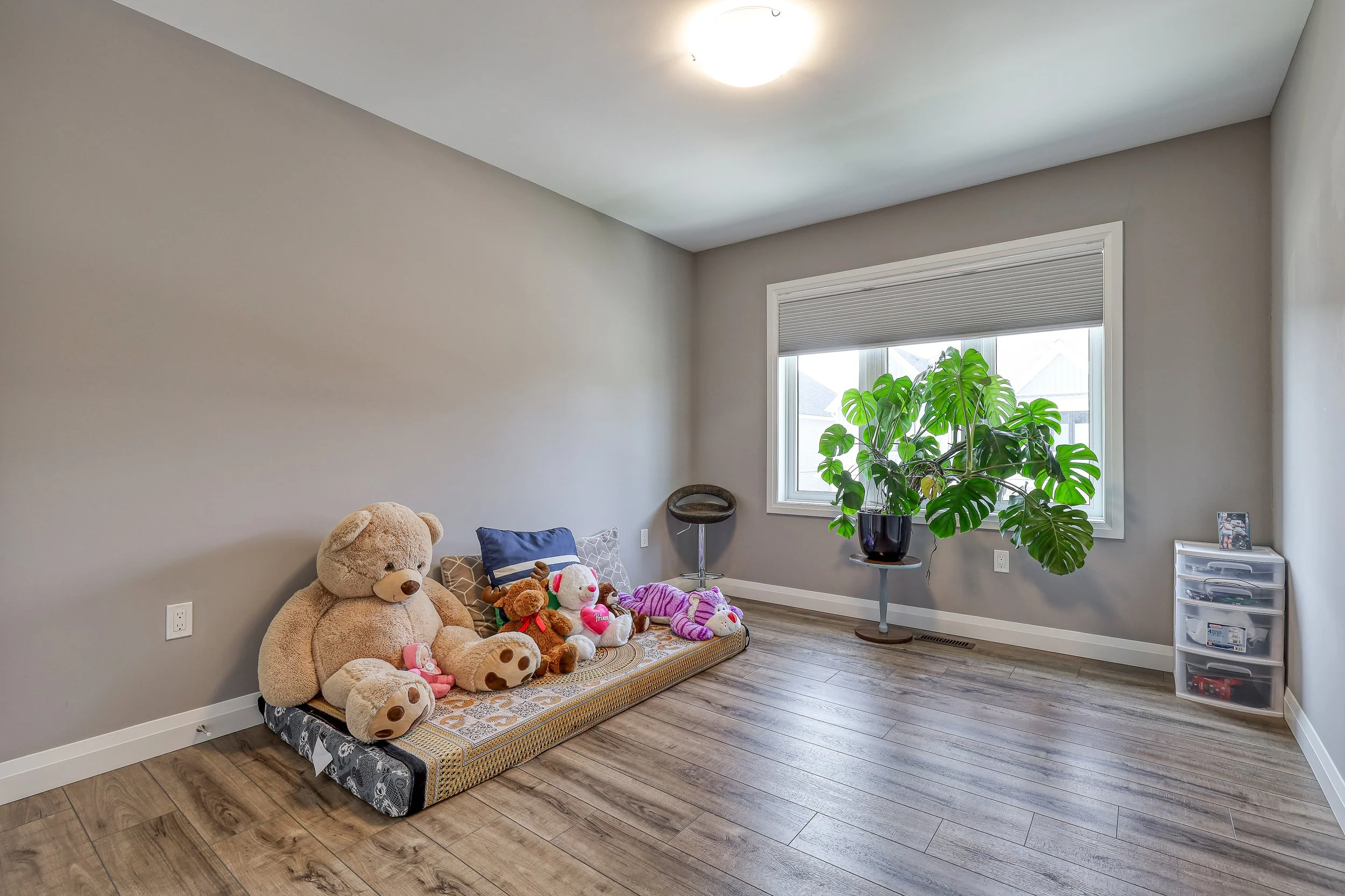 48-1MillerDr_INTERIOR_22.jpg