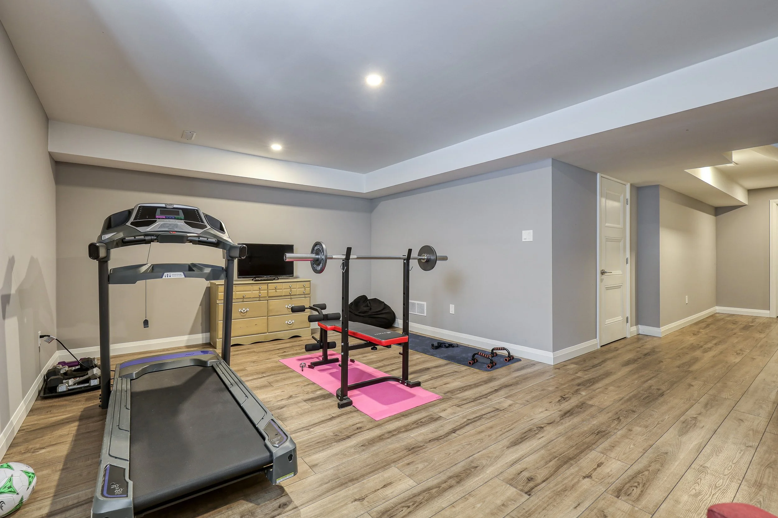 48-1MillerDr_INTERIOR_32.jpg
