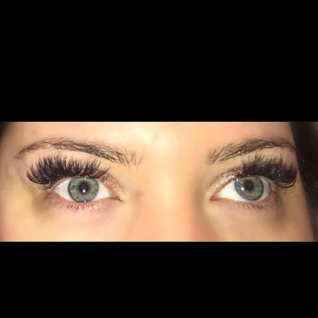 Lashes make everything better!😊 Full set of volume done by @lashed_by_blair book now to achieve the look you are looking for! #lashextensions#lashes#salon#fullset.  #volumelashes#nj#salonvalbona.  #marlboro
