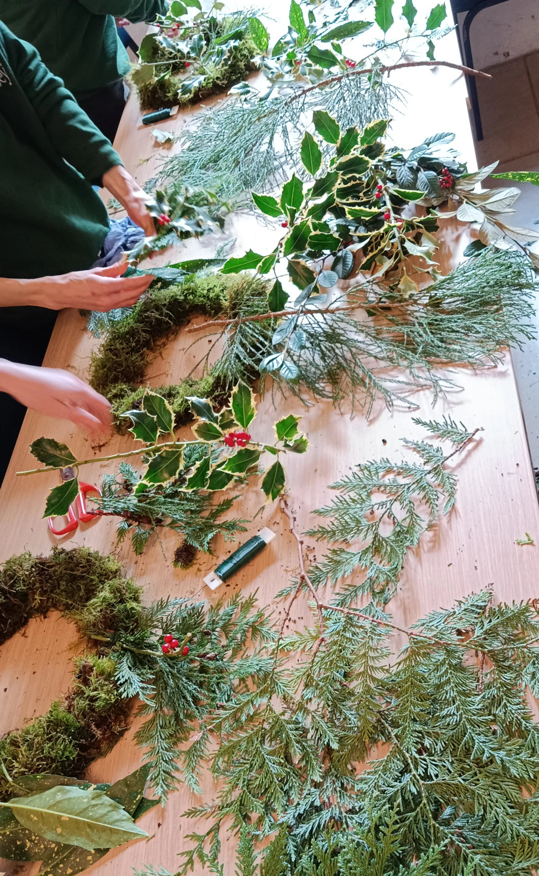 wreath making.jpg