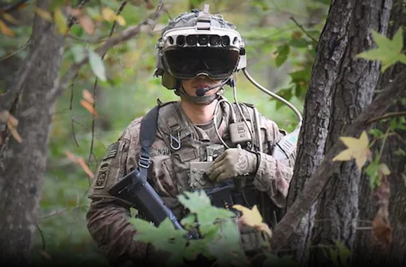 Use of HoloLens in Army