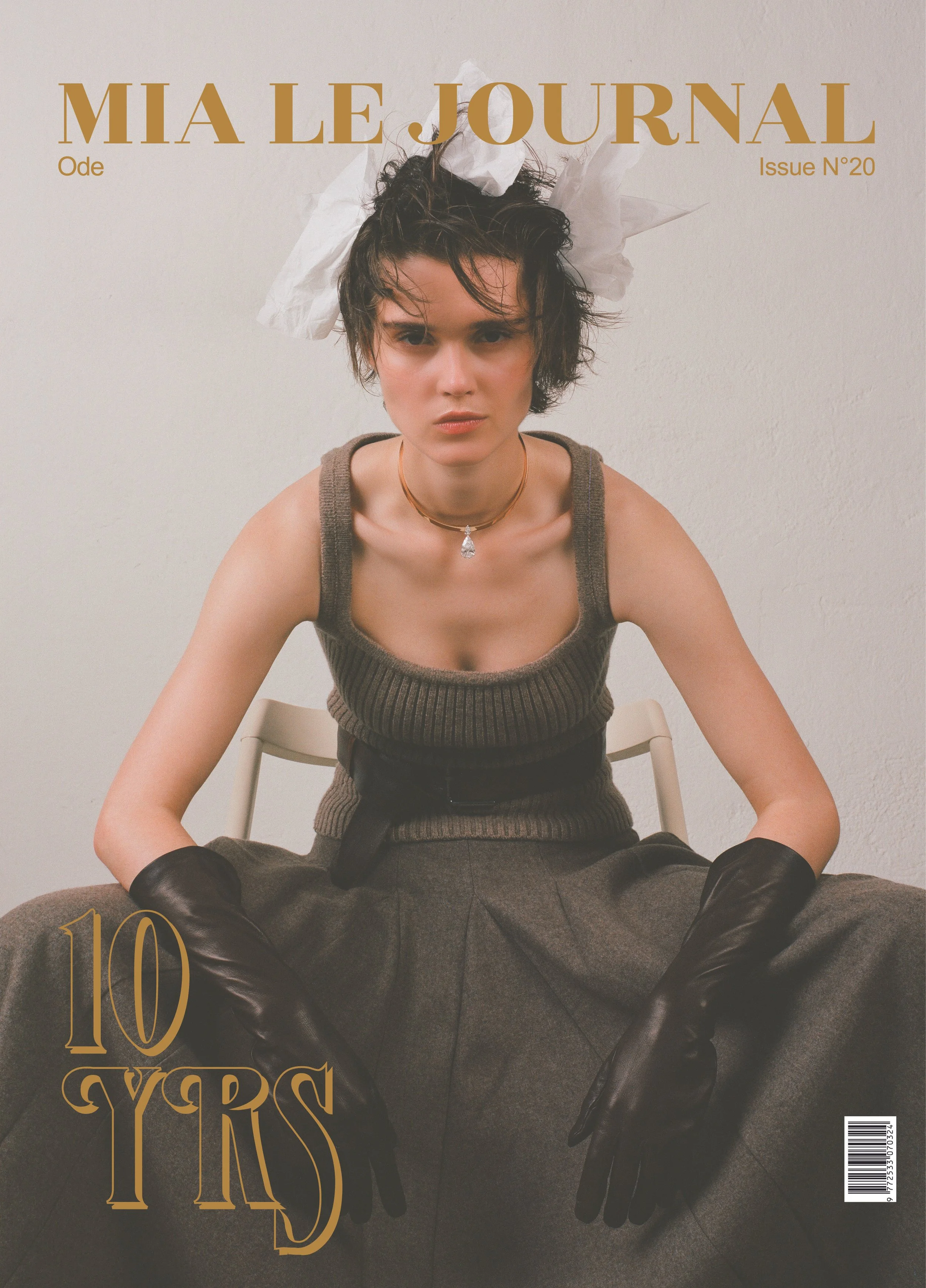 CRIVELLI SERIES - Cover story GILDED ODDITY