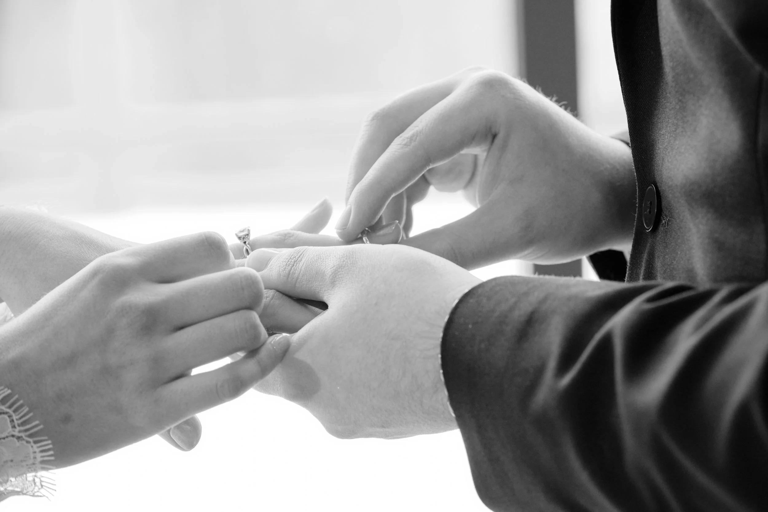 227_MRPX4911_Emilie & Matthew_2025.jpg