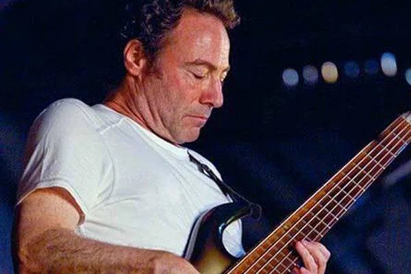 Neil Stubenhaus - Legendary Bassist. Played On Over 600 AlbumsAnd Over 150 Movie Soundtracks. Barbra Streisand, Quincy Jones, Roberta Flack, Larry Carlton, BS&amp;T, Many More!