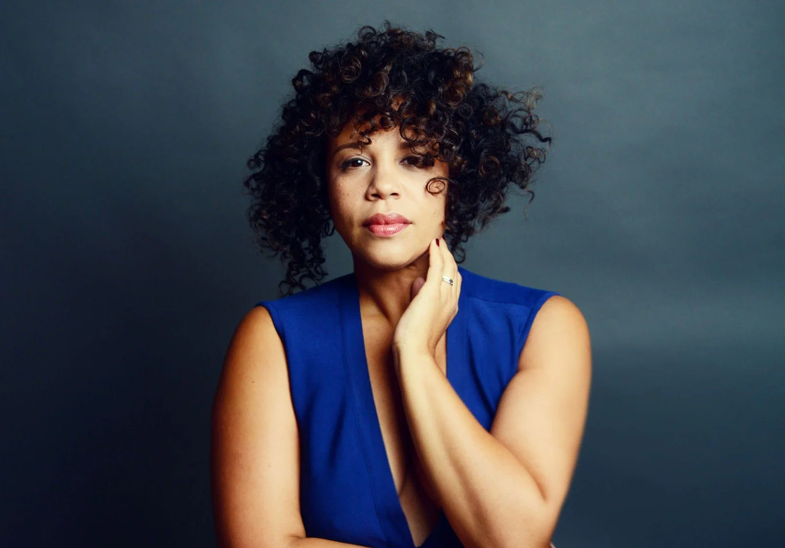 Shayna Steele - Soul, Jazz And Blues Singer Extraordinaire. Broadway Star In Jesus Christ Superstar, Rent And Hairspray. Jazz Festivals, Symphony Orchestras, Bette Midler, Snarky Puppy!