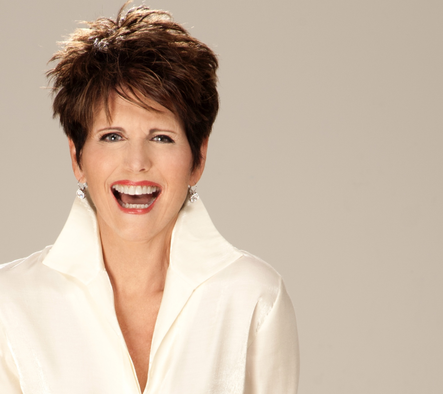 Lucie Arnaz - Renowned Singer, Actress And Entertainer. Broadway, Nightclubs, Oscars, The White House. Films: "The Jazz Singer". TV: "Sons And Daughters". Parents - Lucille Ball And Desi Arnaz!