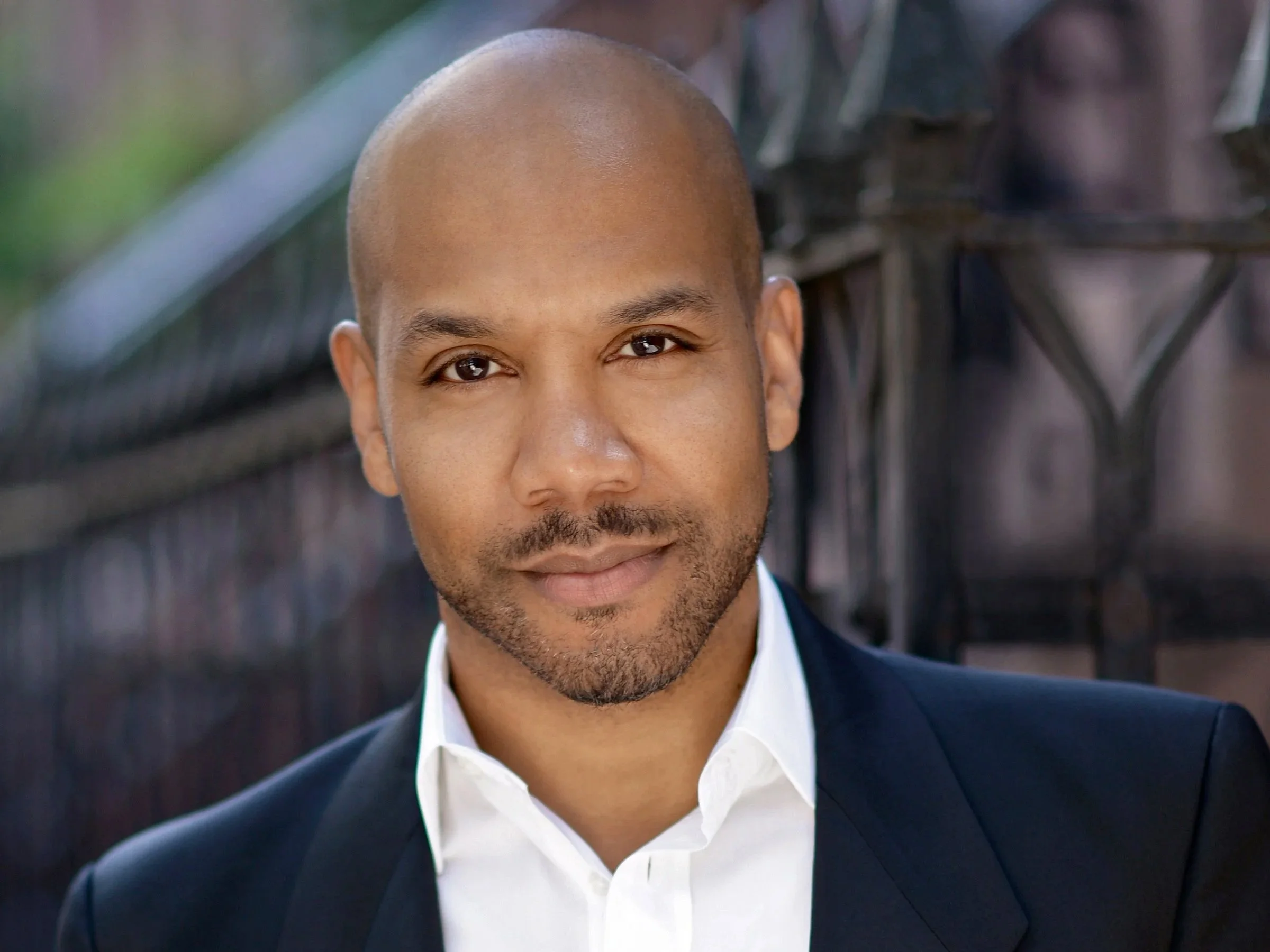 Darius de Haas - Fabulous Award Winning Singer On TV, Broadway, Recordings, Concerts. Played The Singing Voice Of Shy Baldwin On "The Marvelous Mrs. Maisel". "Kiss Of The Spider Woman" And "Rent"!