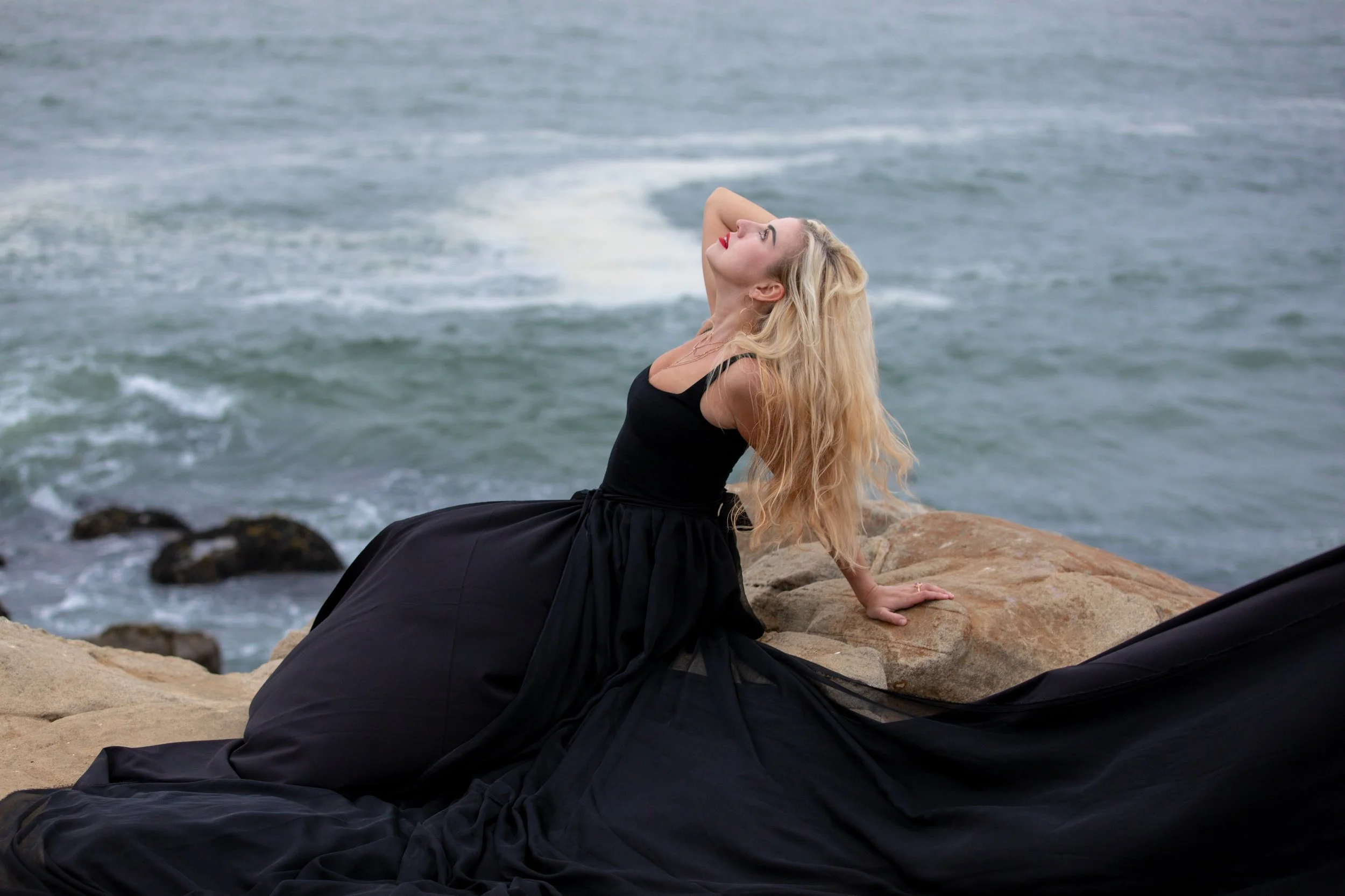 Natasha Paremski - Spectacular, Highly Acclaimed, Concert Pianist. Born In Russia. Moved To The U.S. Performances Worldwide With Multiple Symphonies!