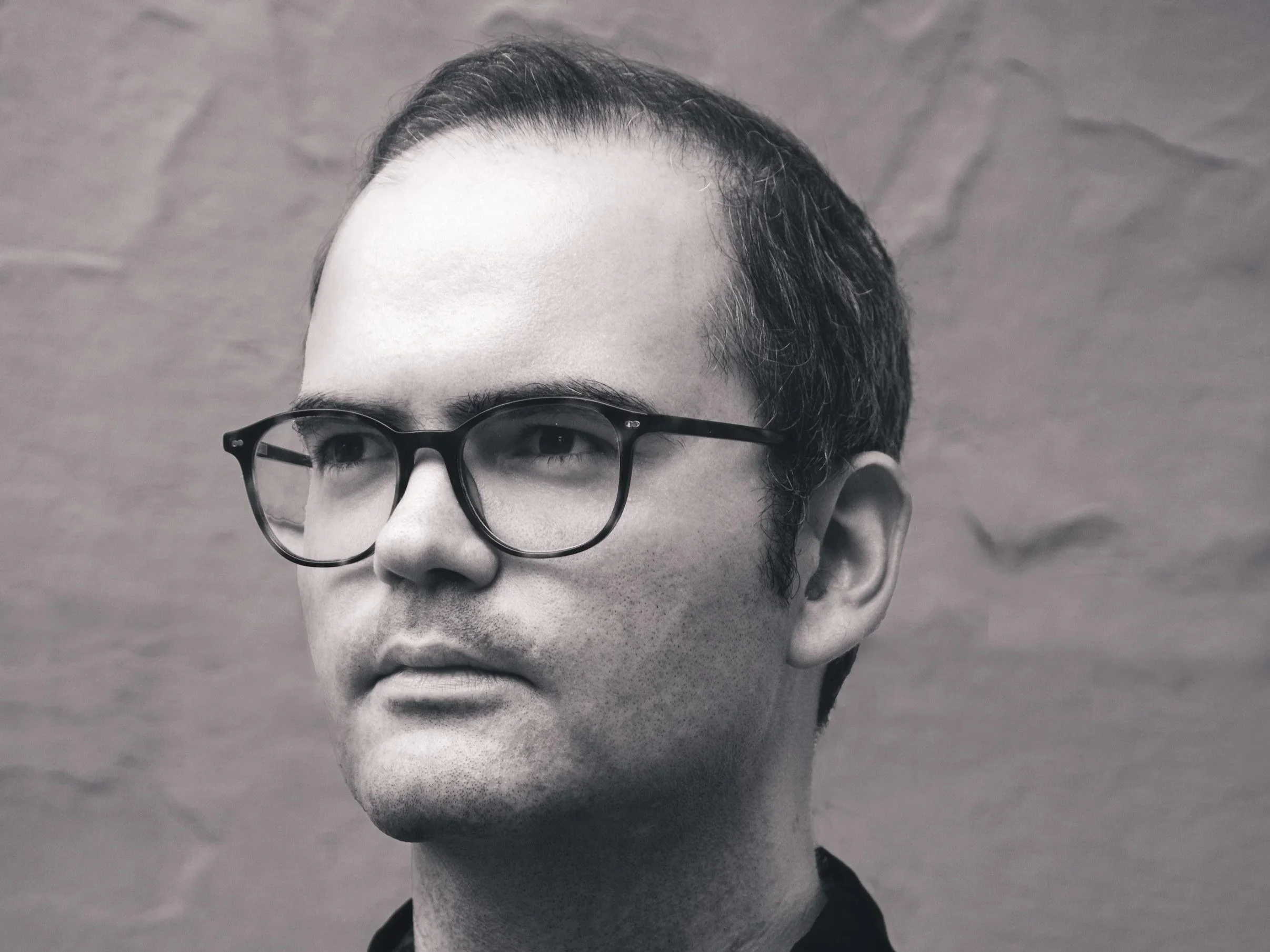 Declan Ryan - Irish Poet Now Based In London. His First Collection Is Called "Crisis Actor". Published In The New Yorker, Paris Review, Guardian, Observer And Irish Times!