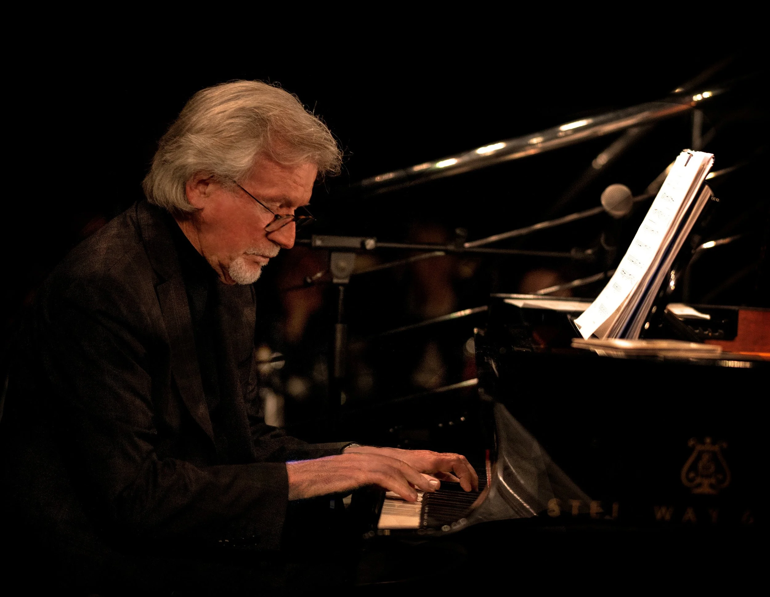 Alan Broadbent - New Zealand Born, Acclaimed 2x Grammy® Winning, 14x Grammy® Nominated, Jazz Pianist And Arranger. Played With Woody Herman, Charlie Haden, WDR Big Band!